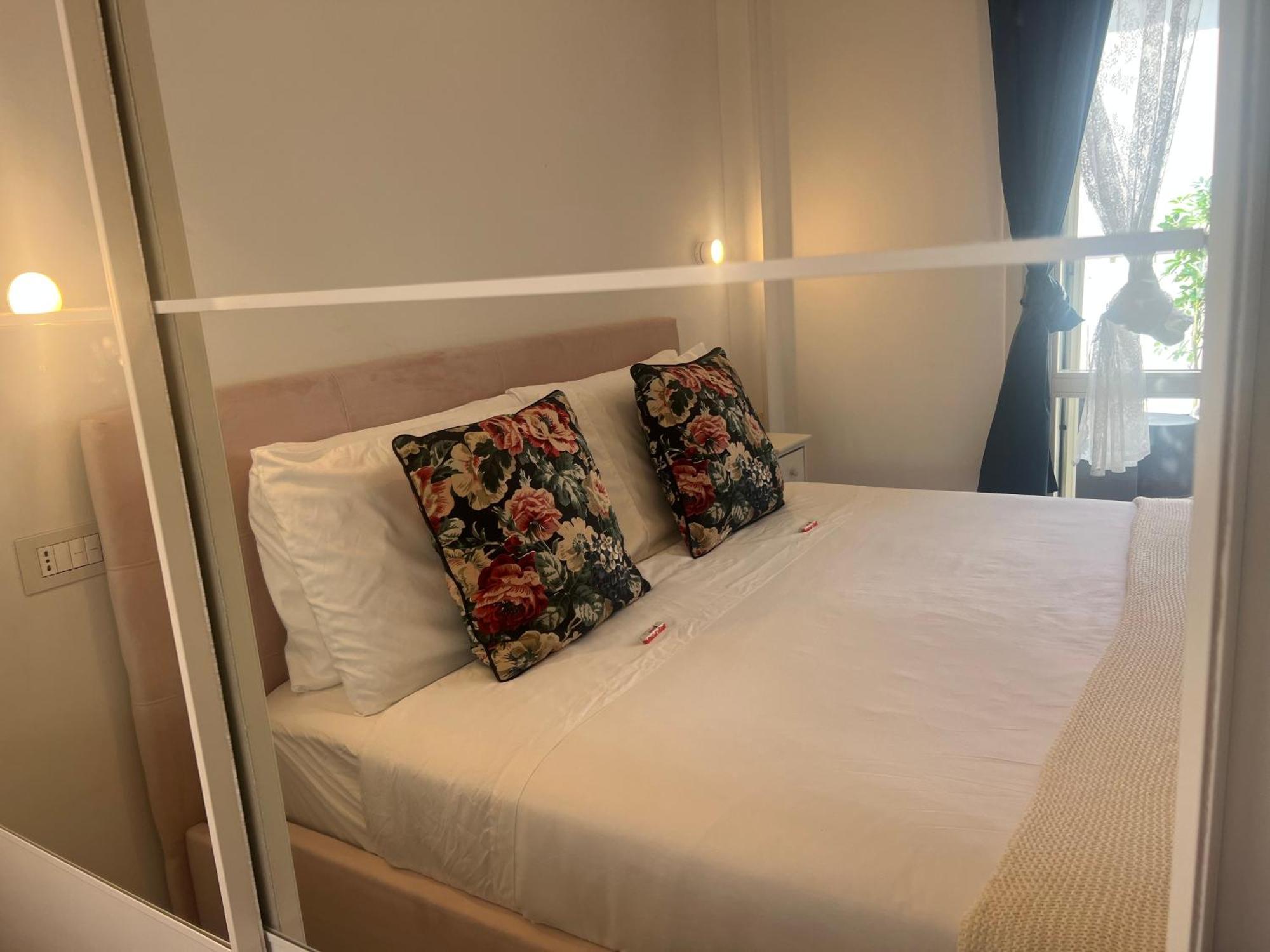 Regina In Melegnano - Wifi, Breakfast Box And Terrace Lejlighed Milano