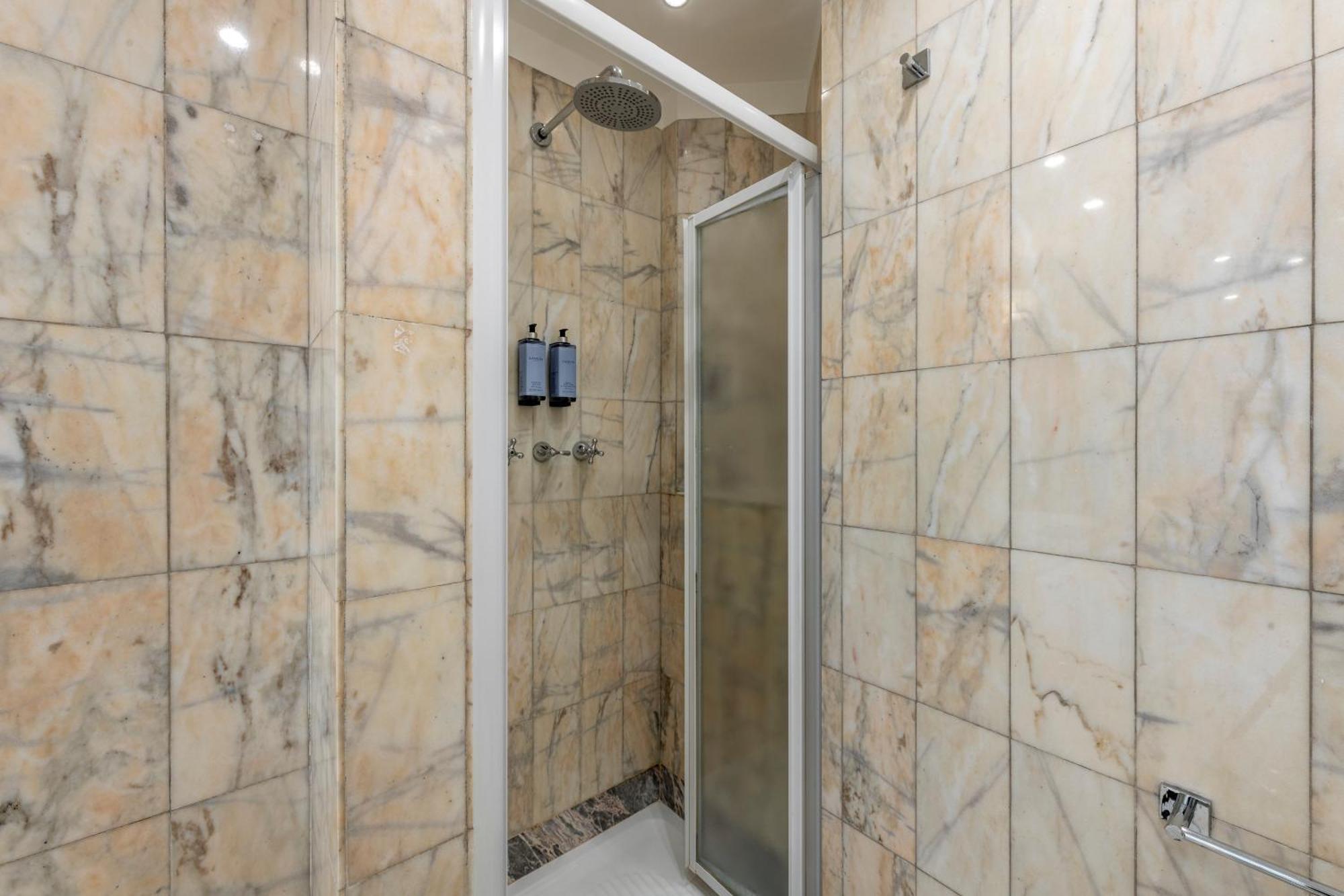 Royal - Duomo Santo Stefano Apartment Mailand