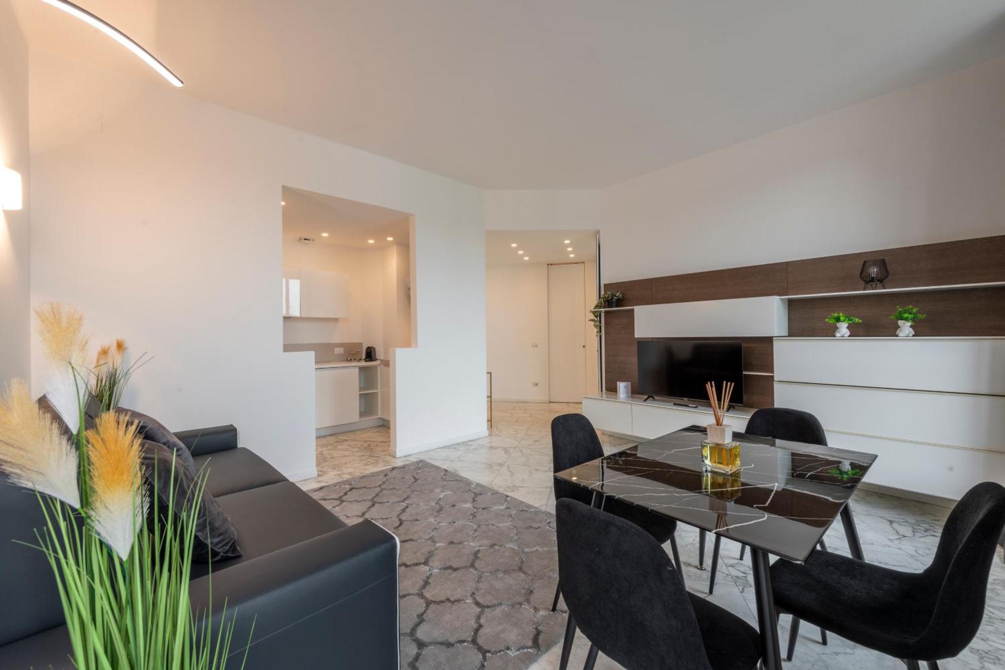 Royal - Duomo Santo Stefano Apartment Mailand