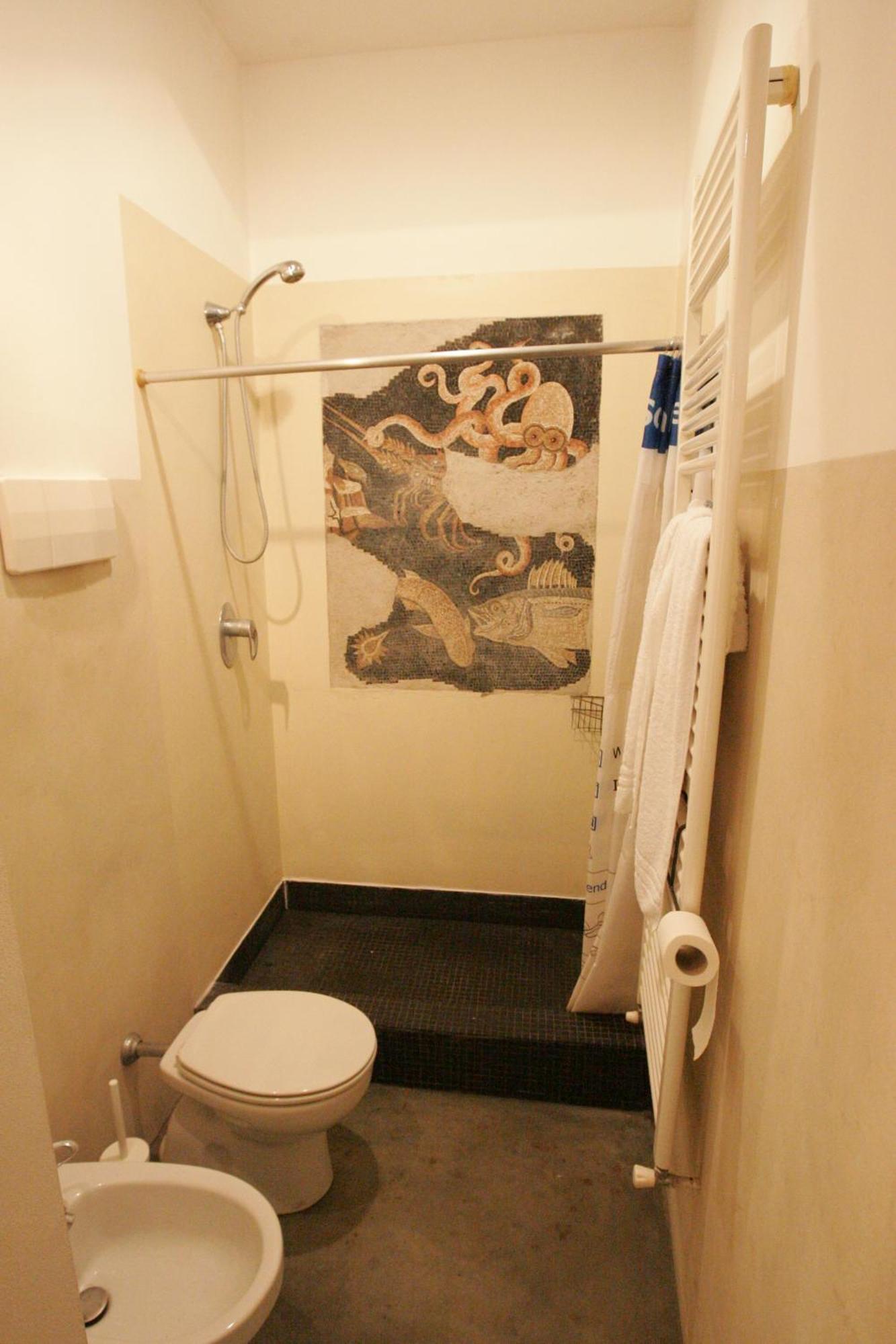 Apartment Dhomes - And *
