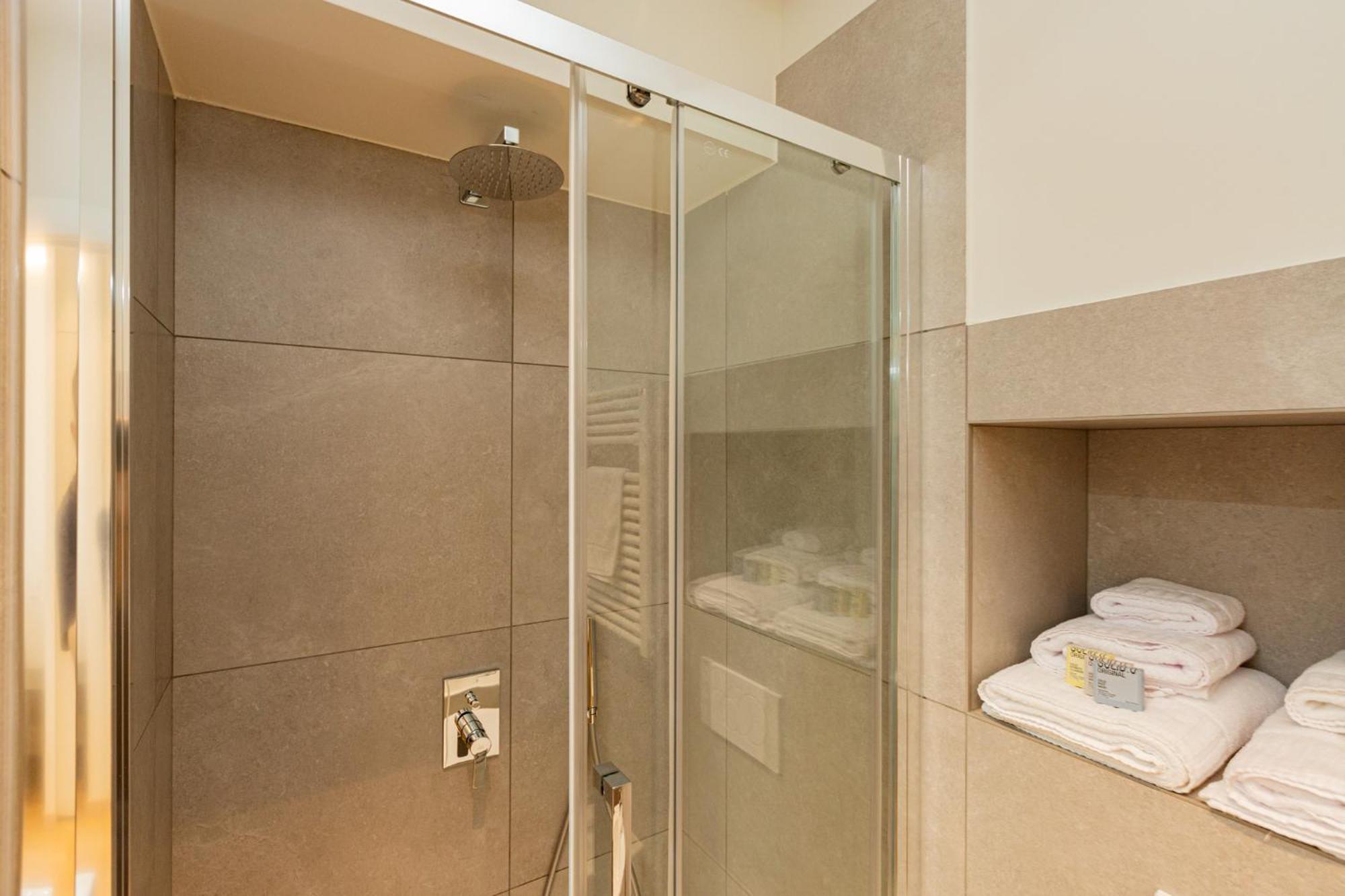 Abruzzi64 Cozy Nest Appartement Milaan
