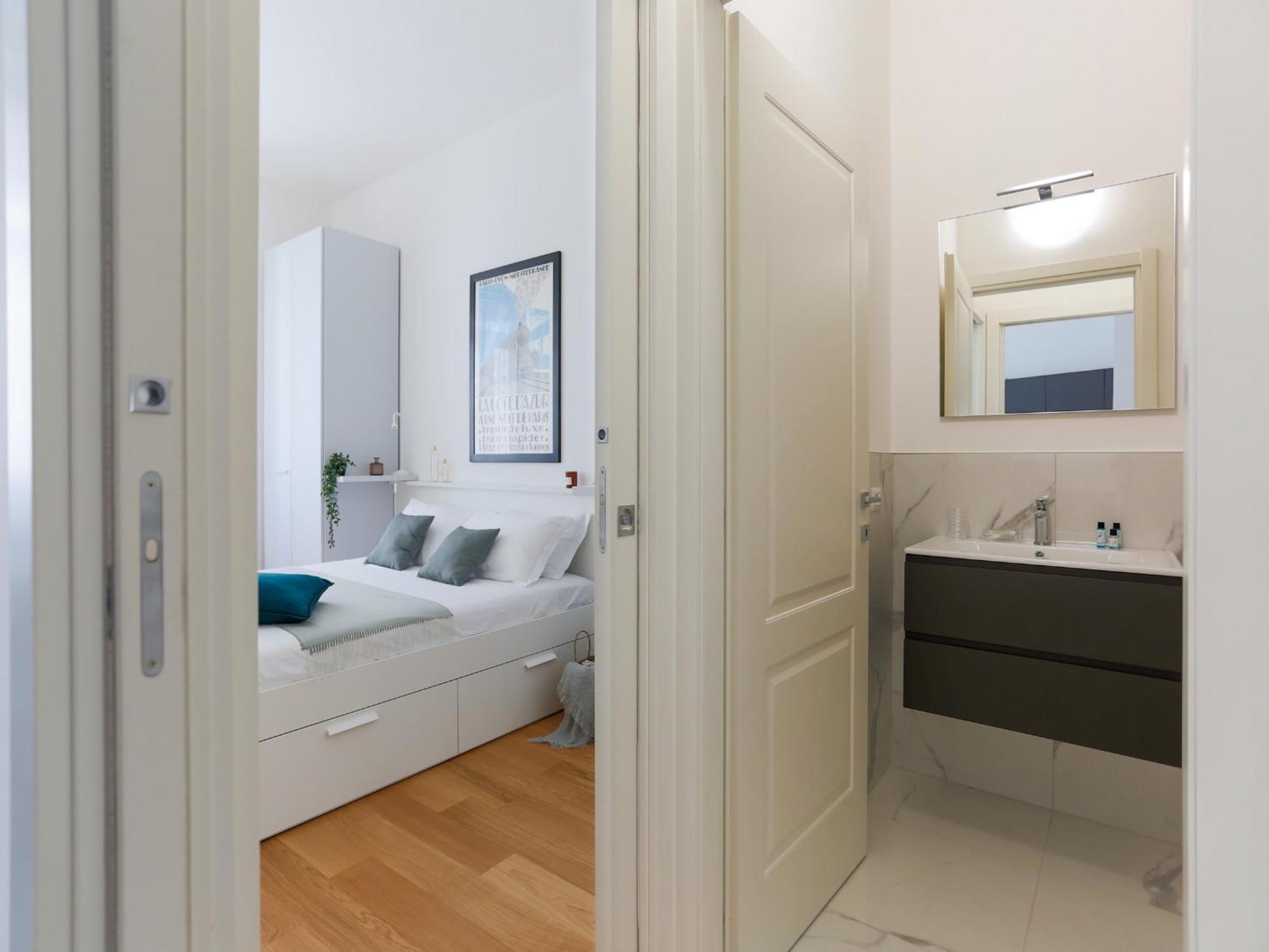 The Rent - Modern One Bedroom In San Babila Apartment Mailand
