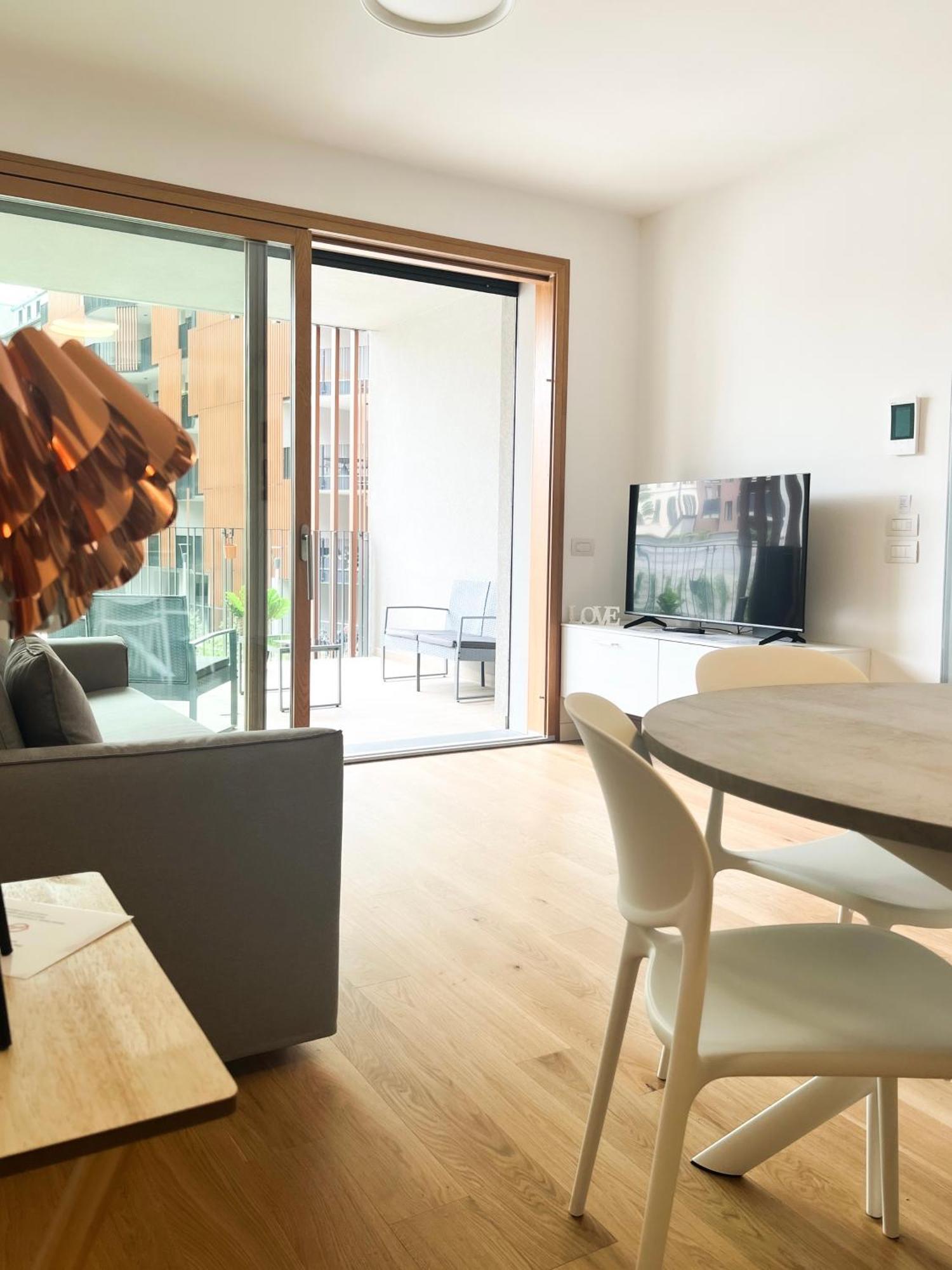 Comecasa Modern Terraced & Palestra Appartement