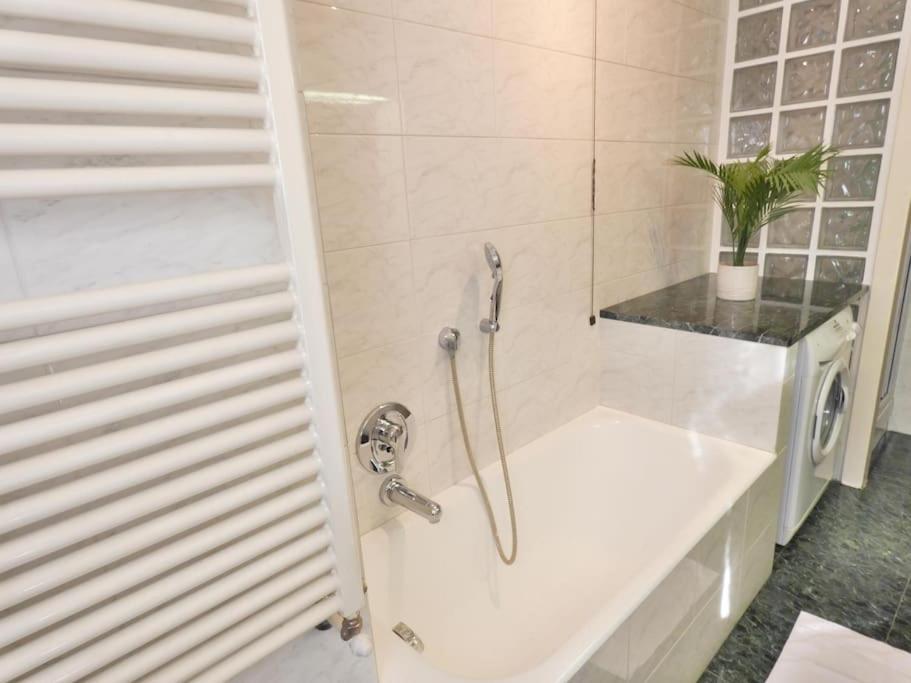 Welcome House Center Appartement *
