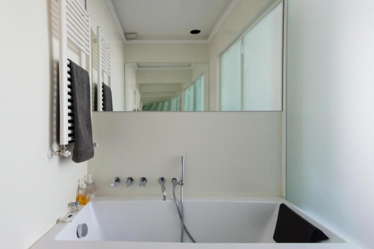 2 Bagni E - House Of Art Center Milaan