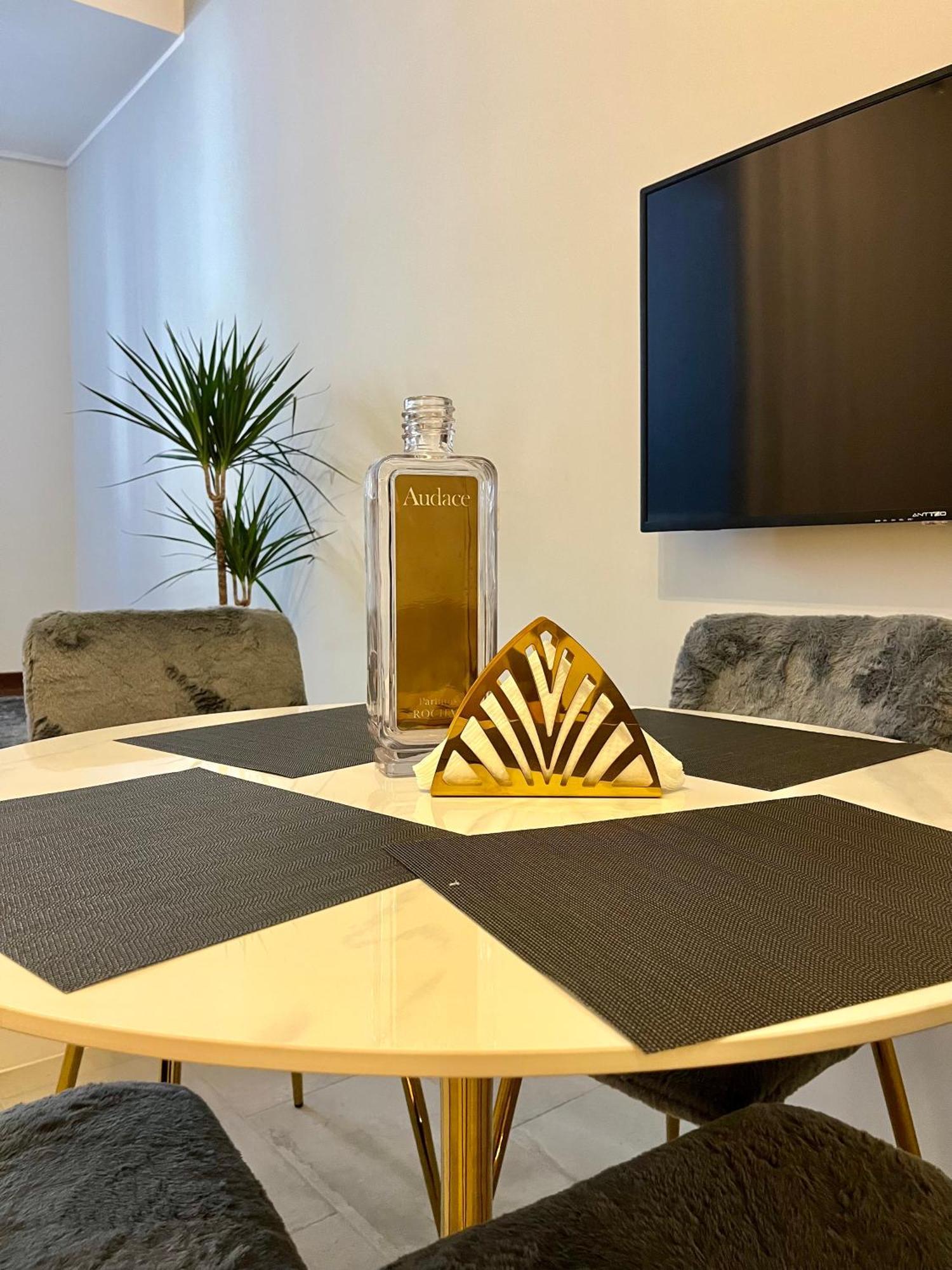 Holiday home Residenza Elegante - A 5 Fermate Dal Duomo