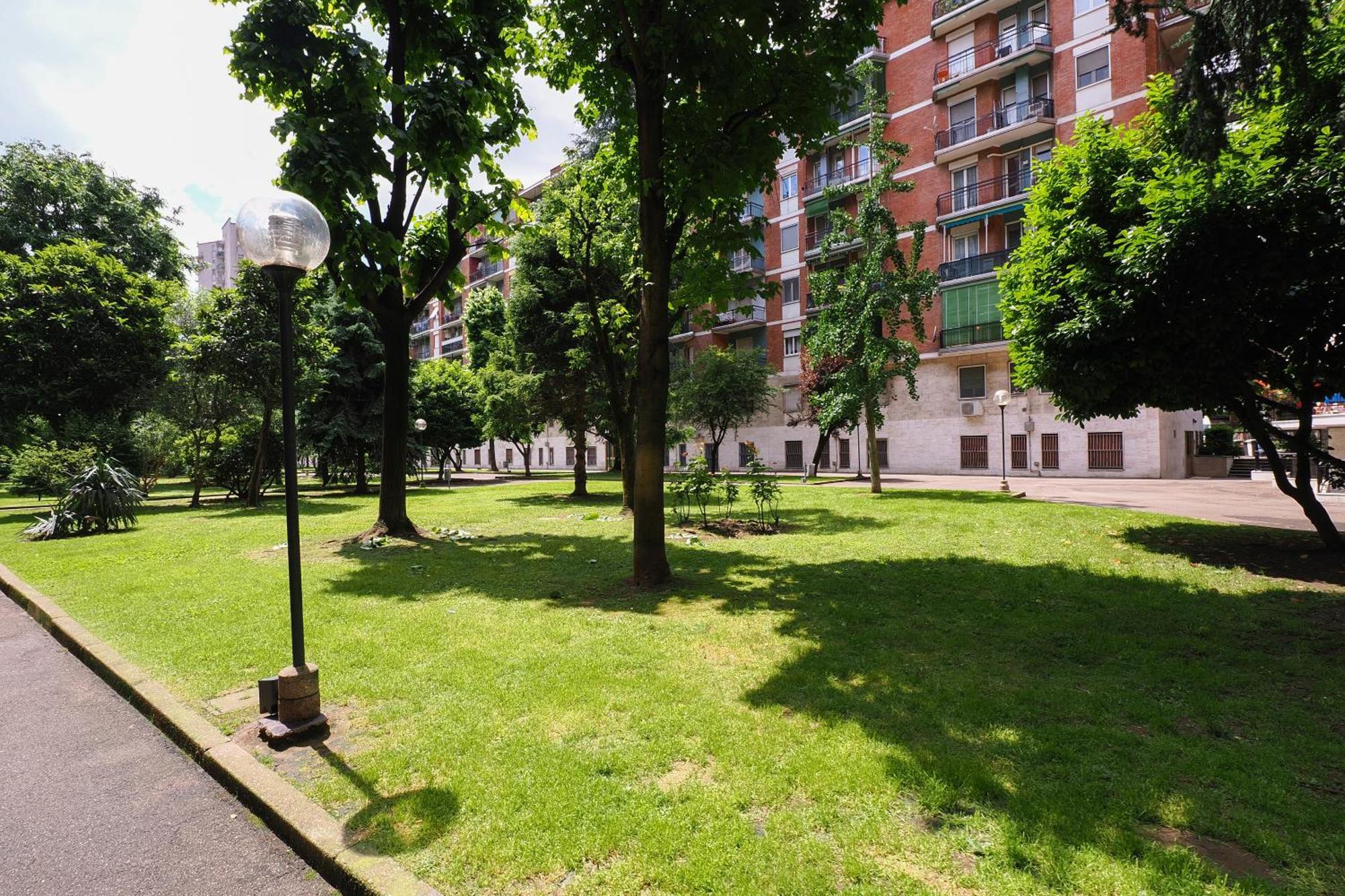 Primopiano - Promessi Sposi * Milano