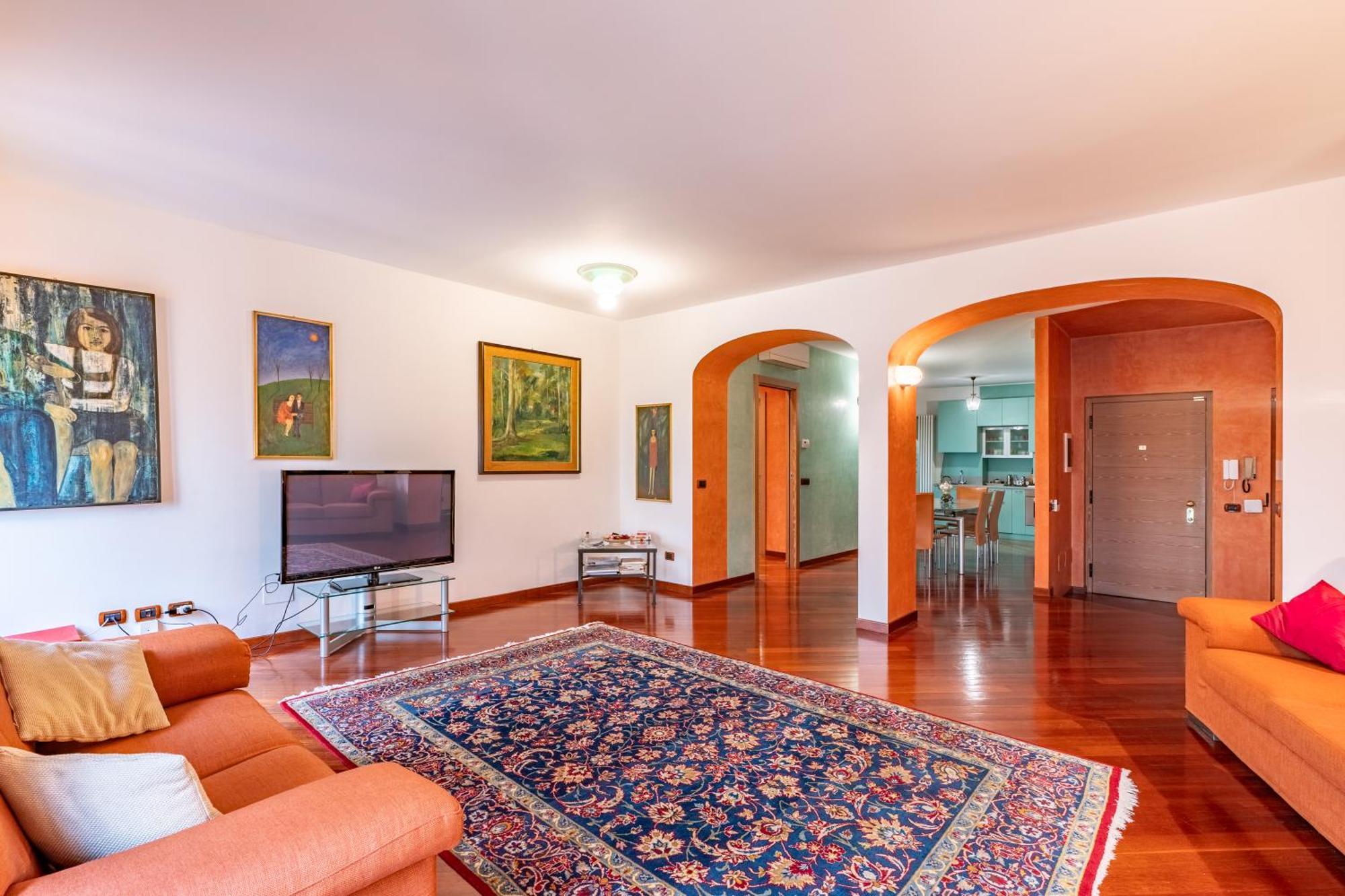 Apartment Magnifico - Porta Venezia - Wifi *