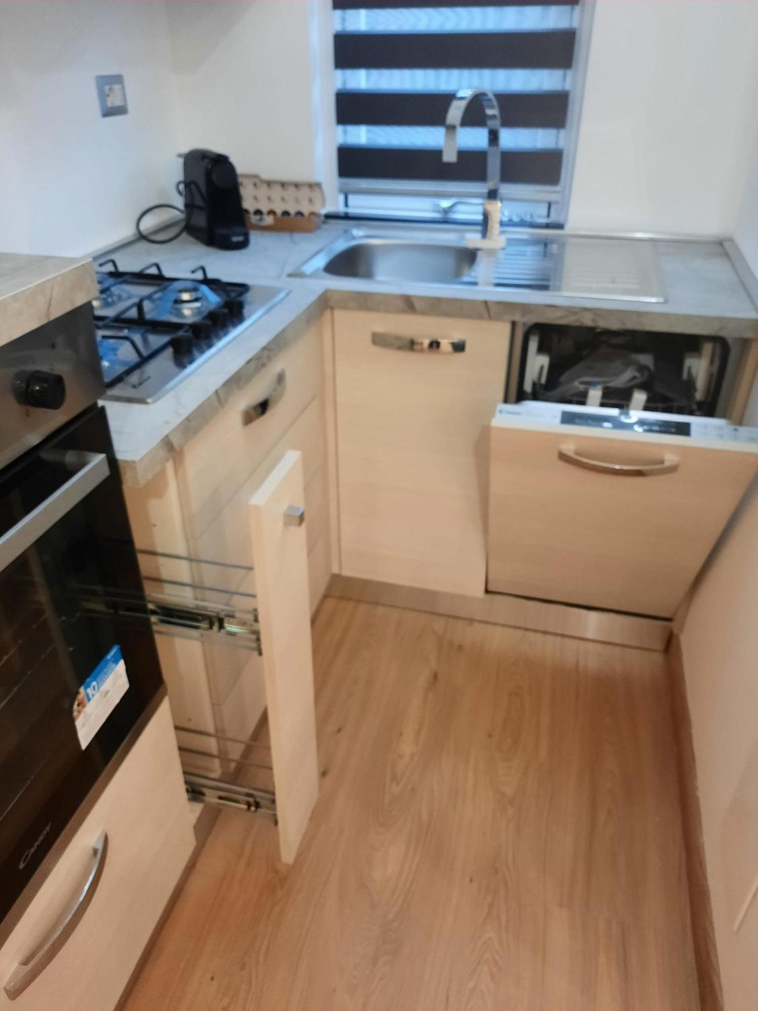 N&ghomesweethome Raffaelloelegante Ideale Affari Appartement Milaan