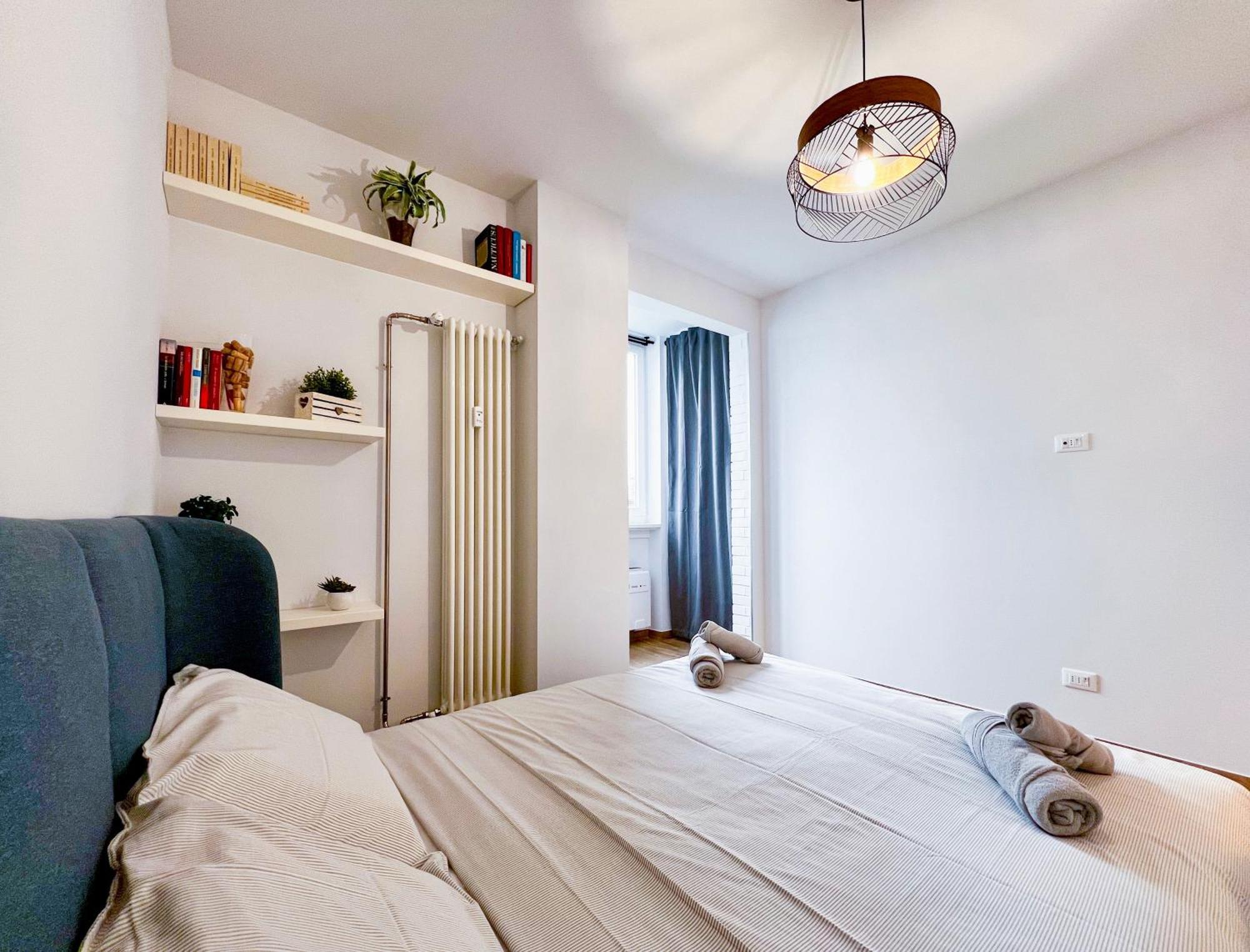 Appartamento Repetti - Two Adjacent & Independent 10 Minutes To Centre & Linate Airport *