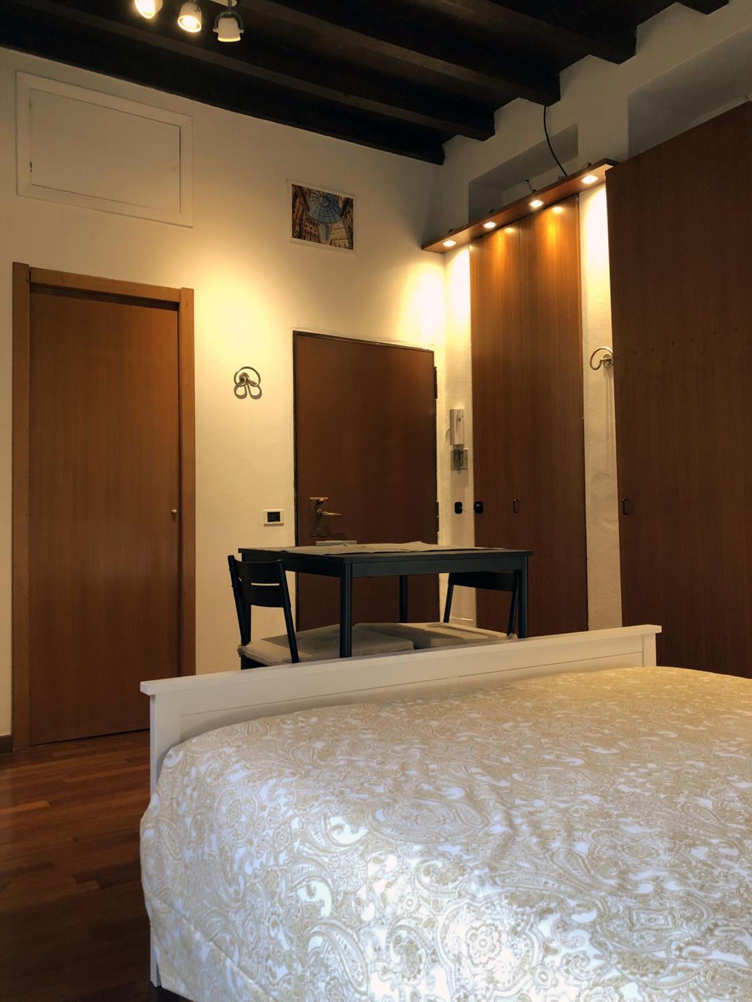 Brera Vip Spotlight - Brera - Duomo - Castello Sforzesco - Lanza Metro M2 Milano