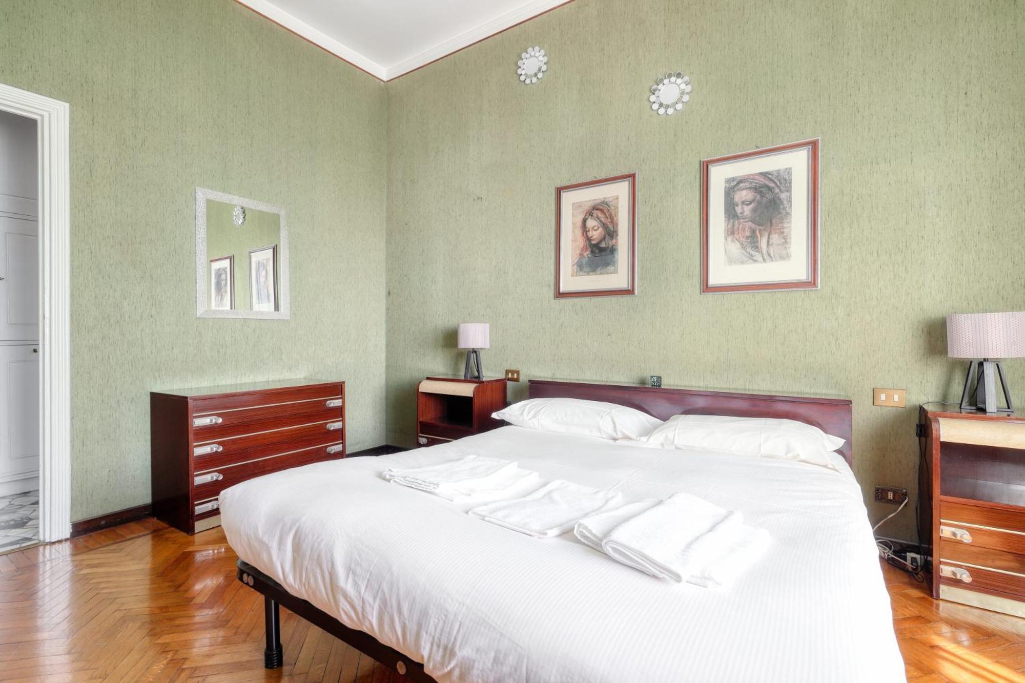 Apartment Urban Elegance With A View Viale Tunisia