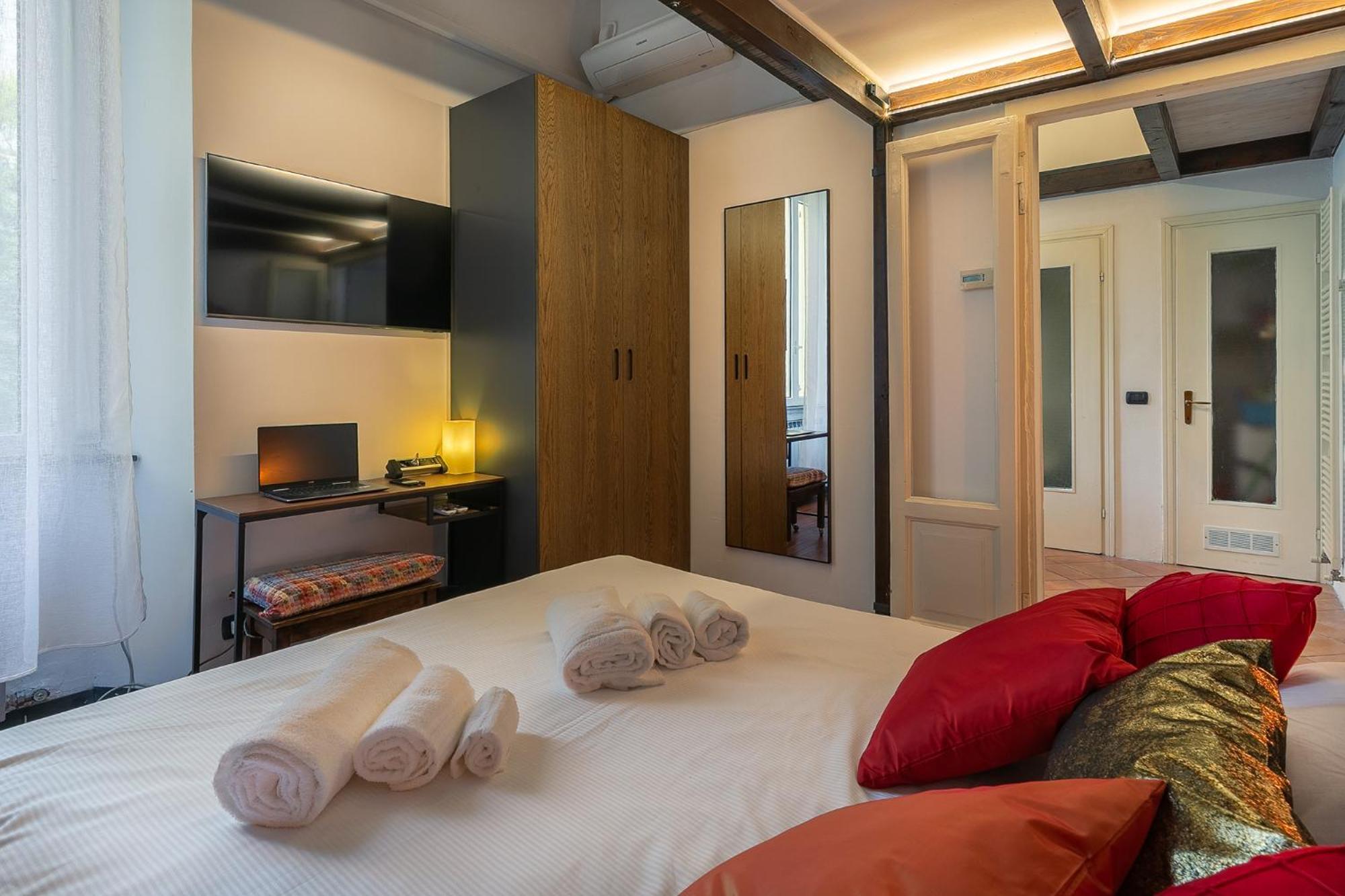 Apartment Porta Nuova-brera Di Pregio *