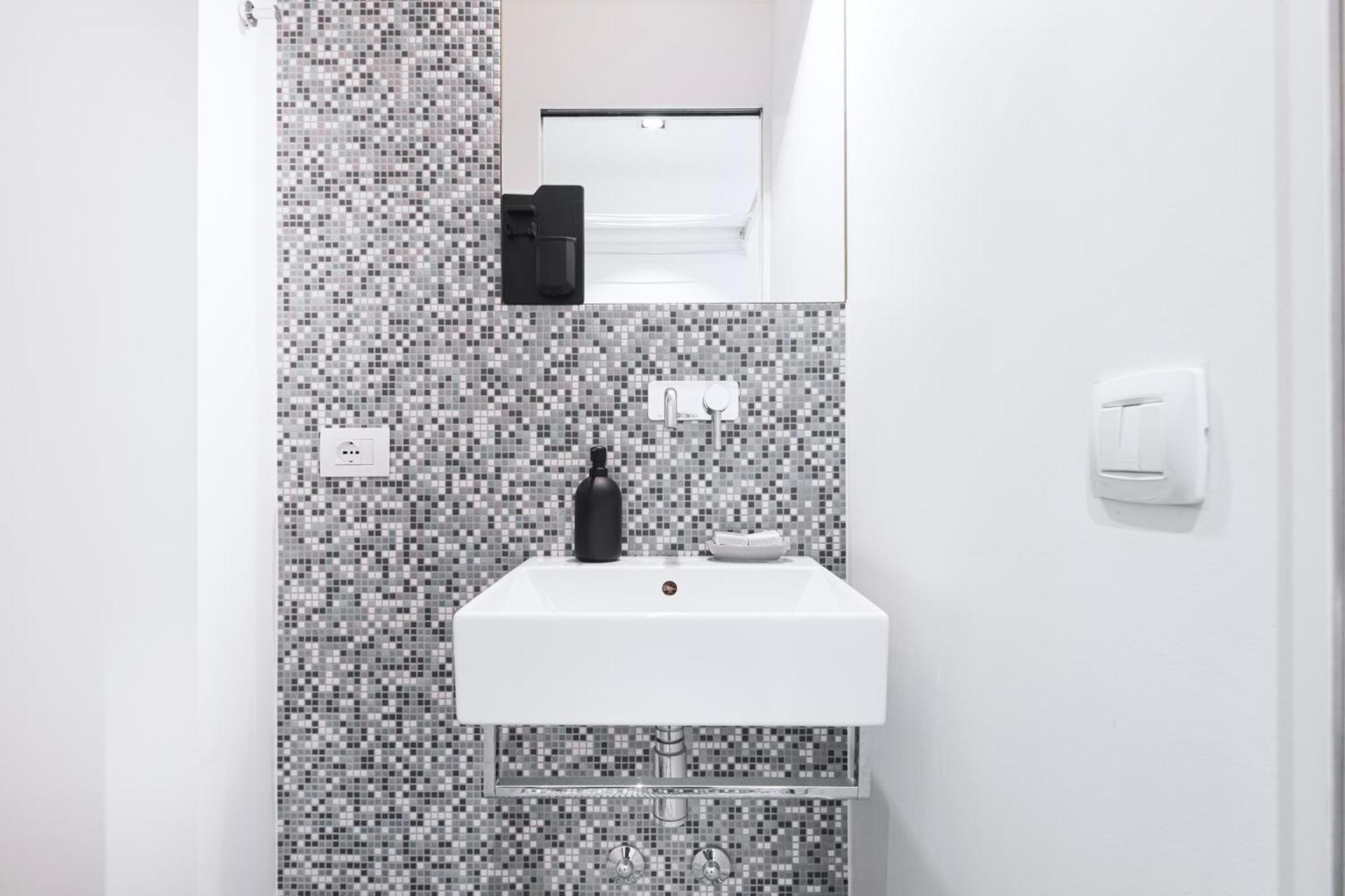 Easylife - Accogliente In Bocconi Leilighet