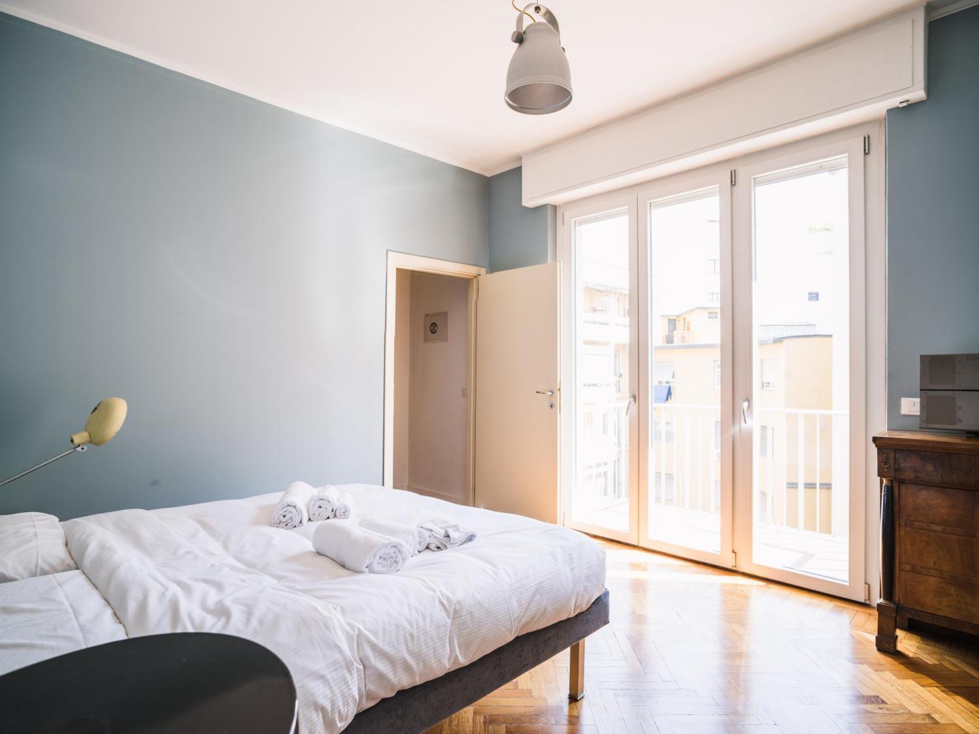 Doria Flat - Intrho * Milano