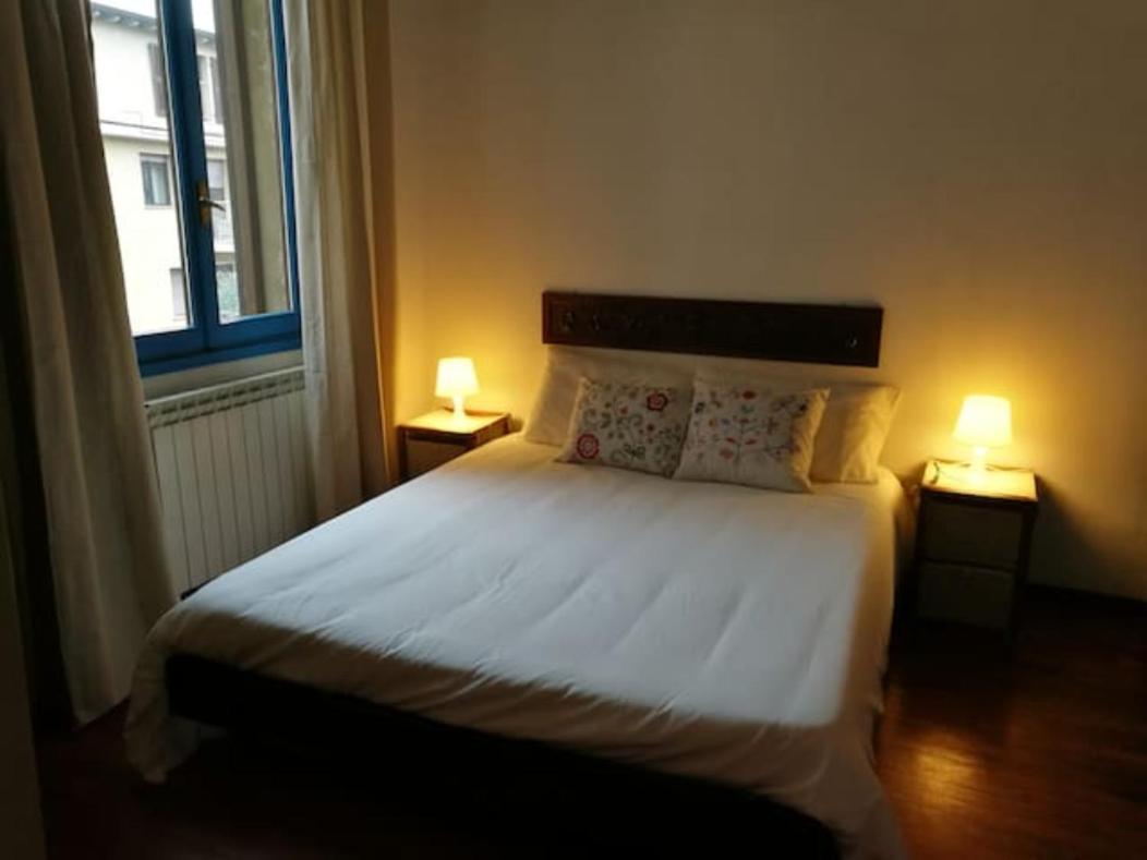 Apartment Bilocale Zona Isola 5 Minuti Metro Mm5 - Pollaiuolo Milan