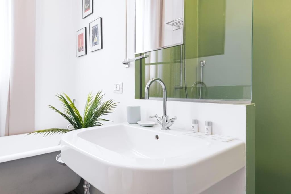 Easylife - Style And Elegance Near Porta Romana Milano