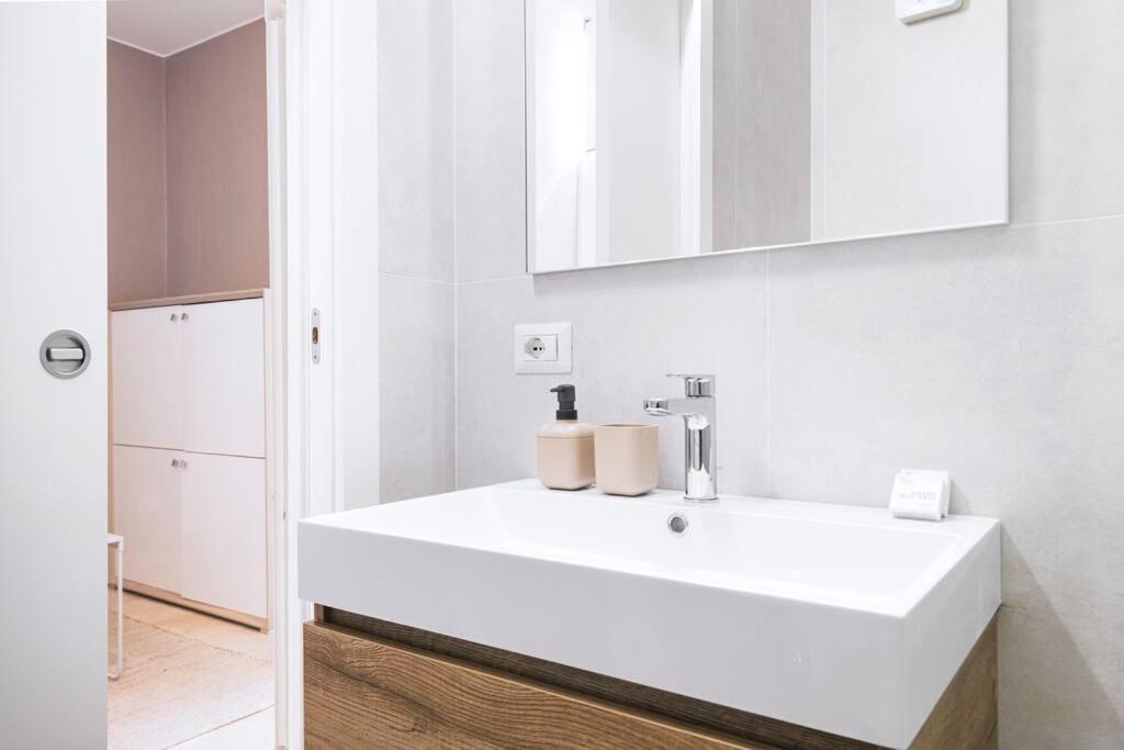 Easylife - Comfy Flat A Few Steps From Navigli Appartement Milaan