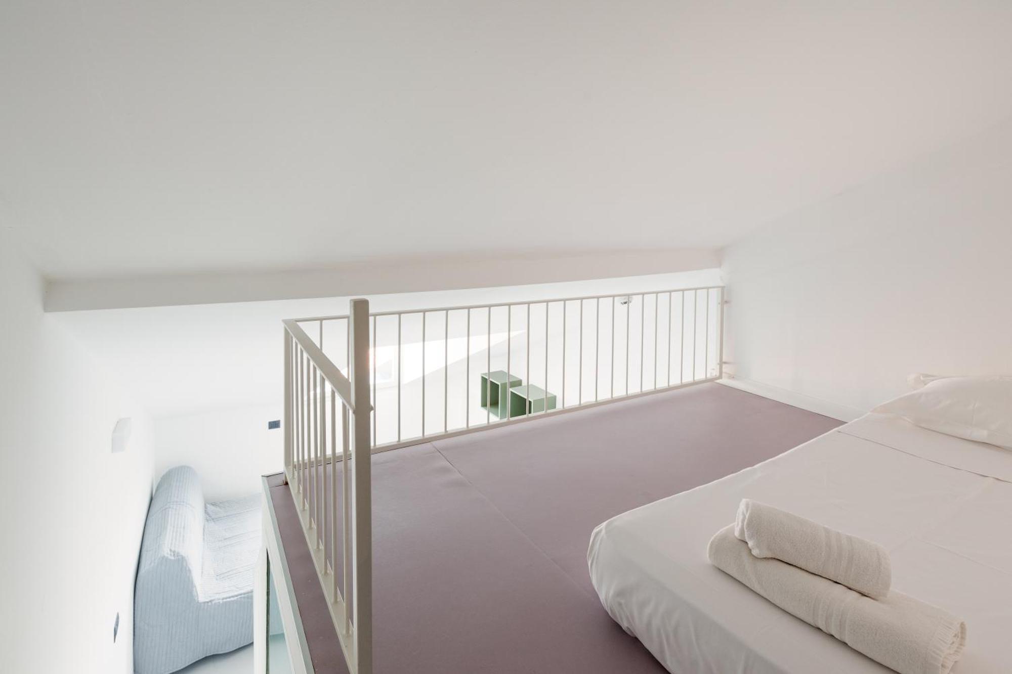 Apartment Magenta Long Let Apts