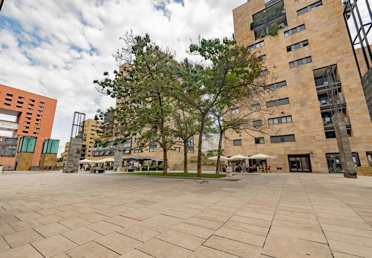 Arcimboldi's Terrace & Secure Parking Appartement *