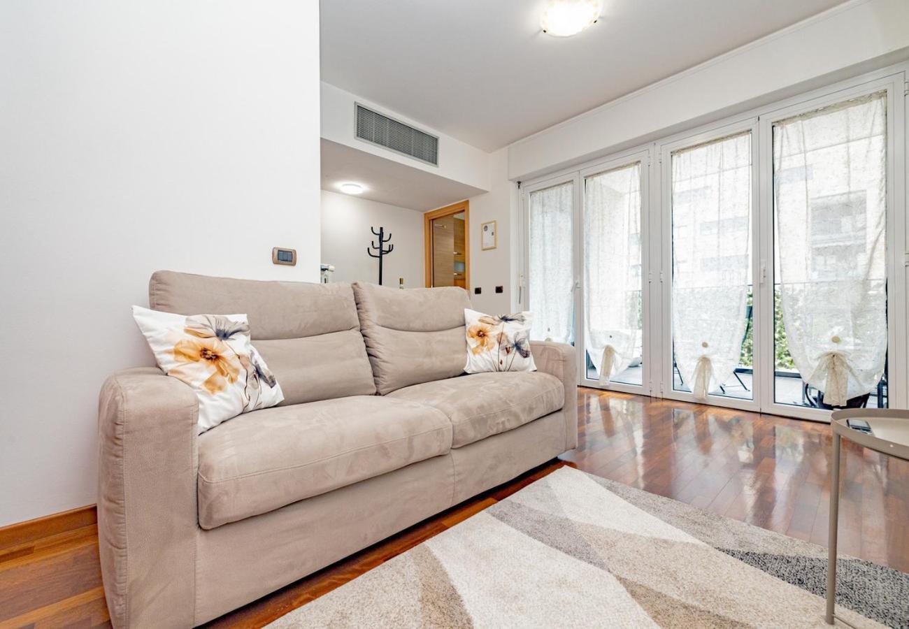 Appartement Arcimboldi's Terrace & Secure Parking