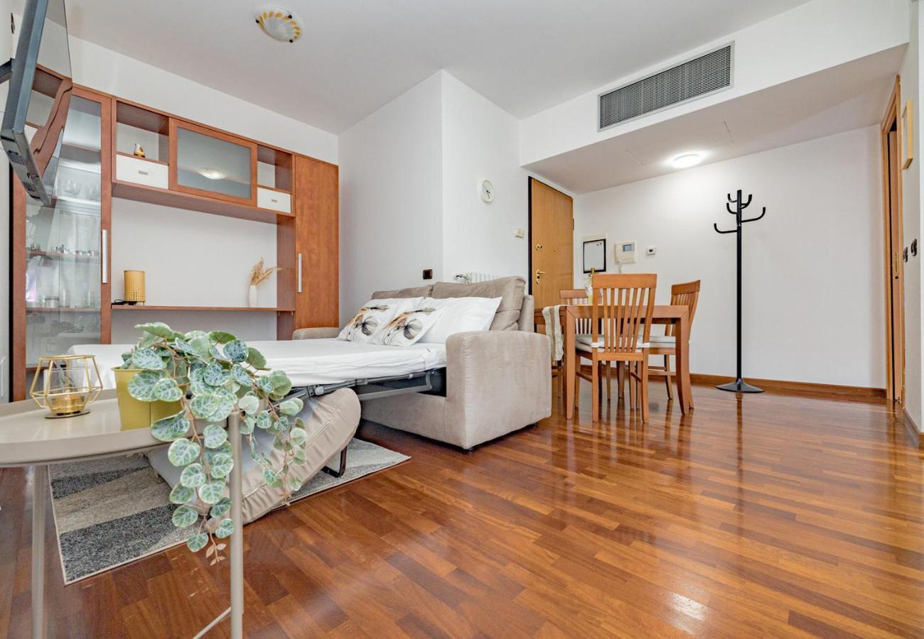 Appartement Arcimboldi's Terrace & Secure Parking