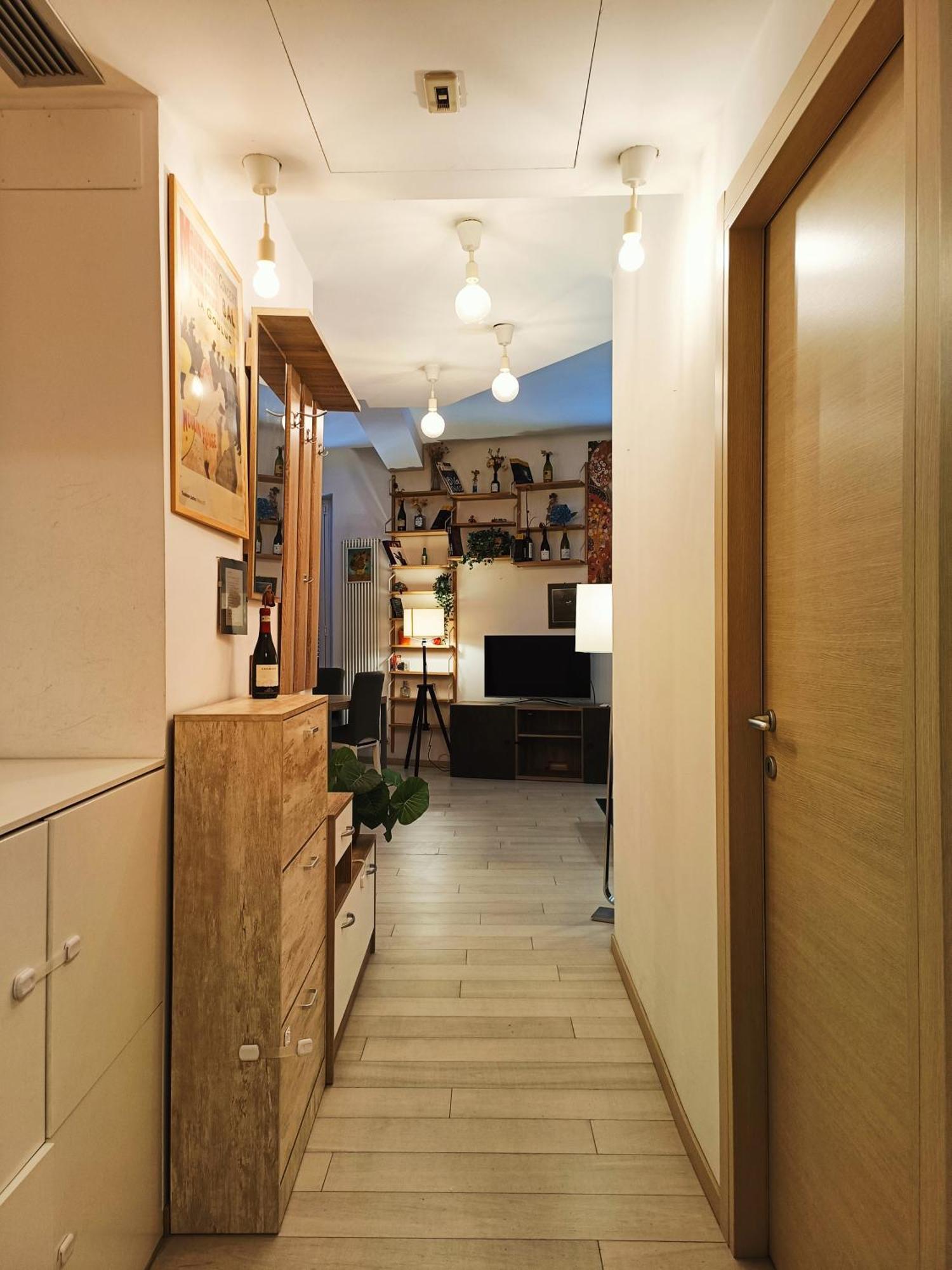 Yr - Isola Apartment Milan