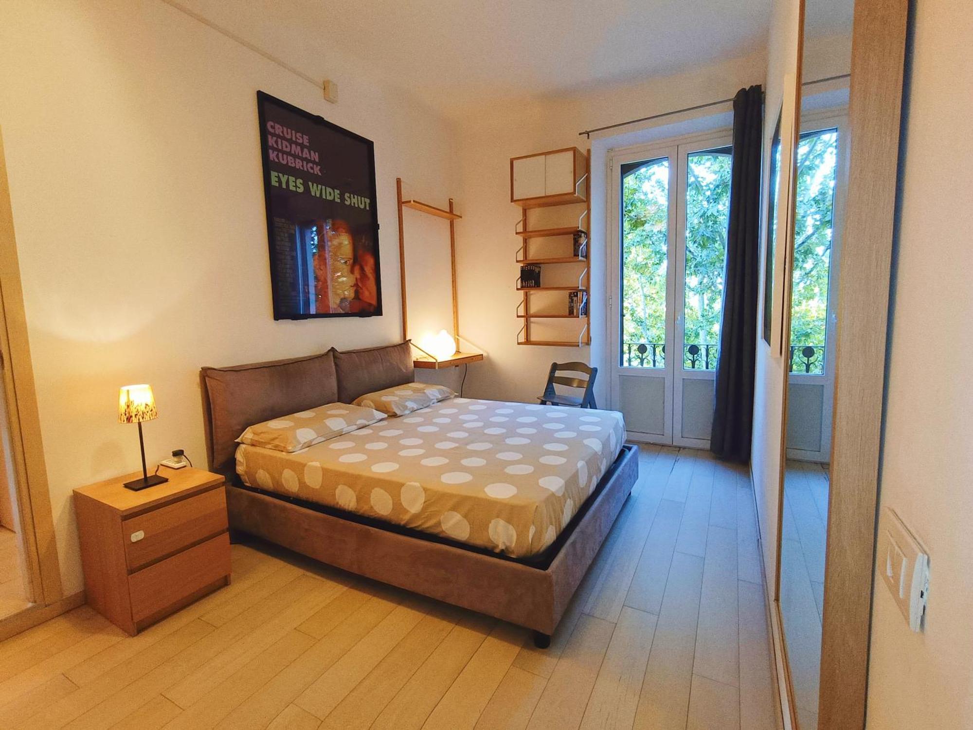 Yr - Isola Apartment