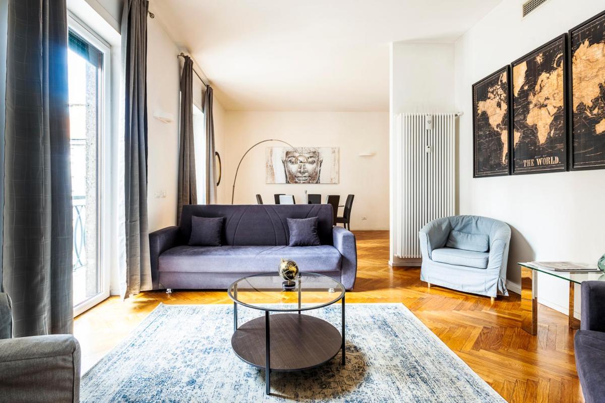 Leilighet Exclusive 3 Bedrooms Near Duomo
