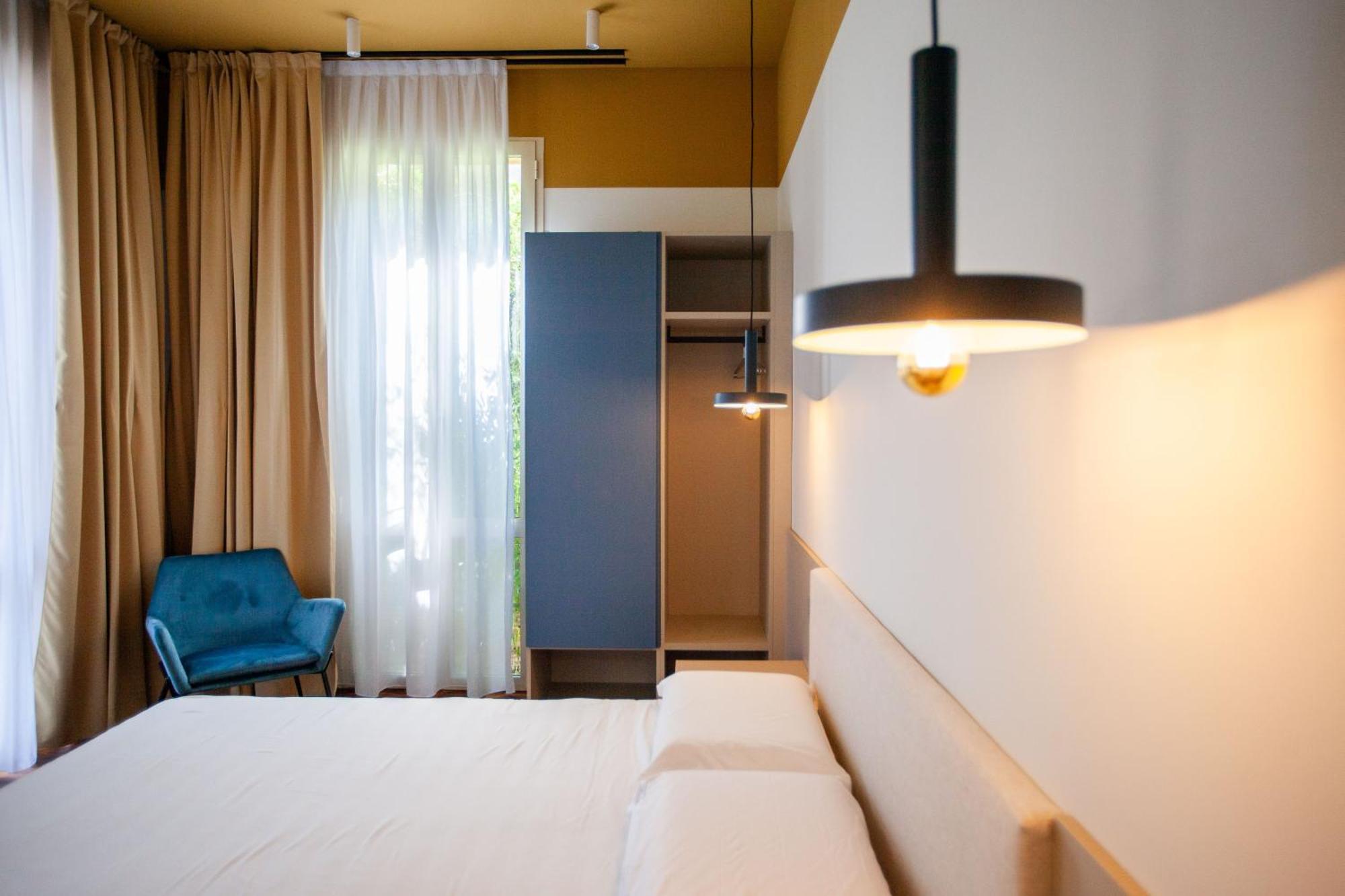 Hotel Cvm 19 *