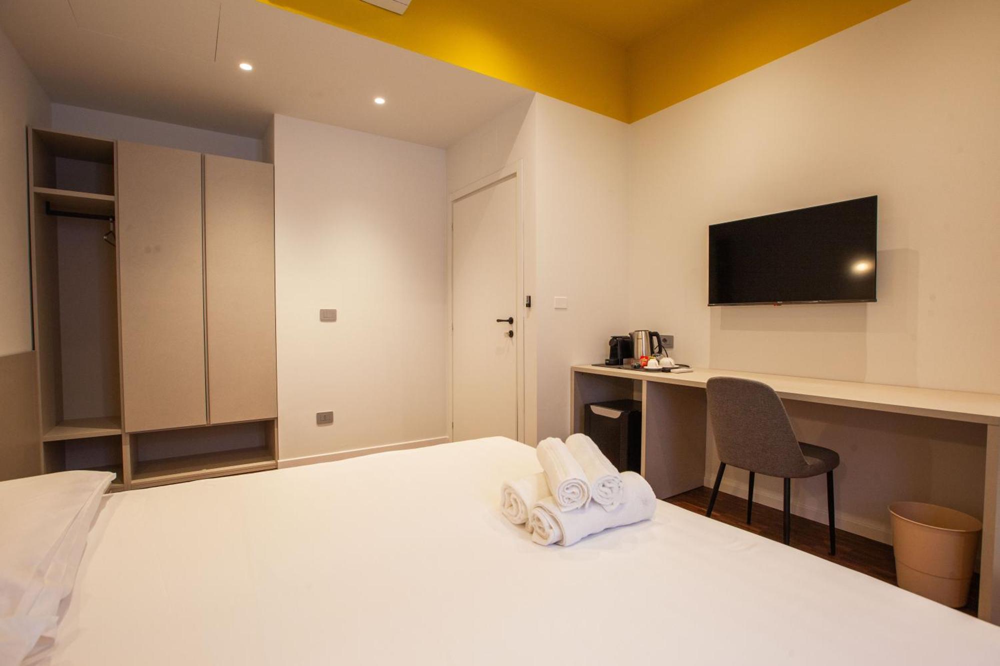 Hotel Cvm 19 *