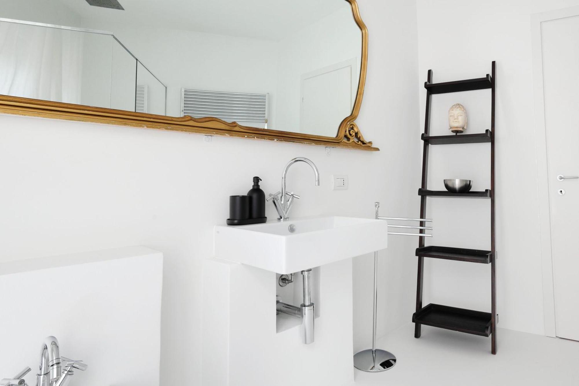 Stylish And Spacious Flat - Porta Venezia