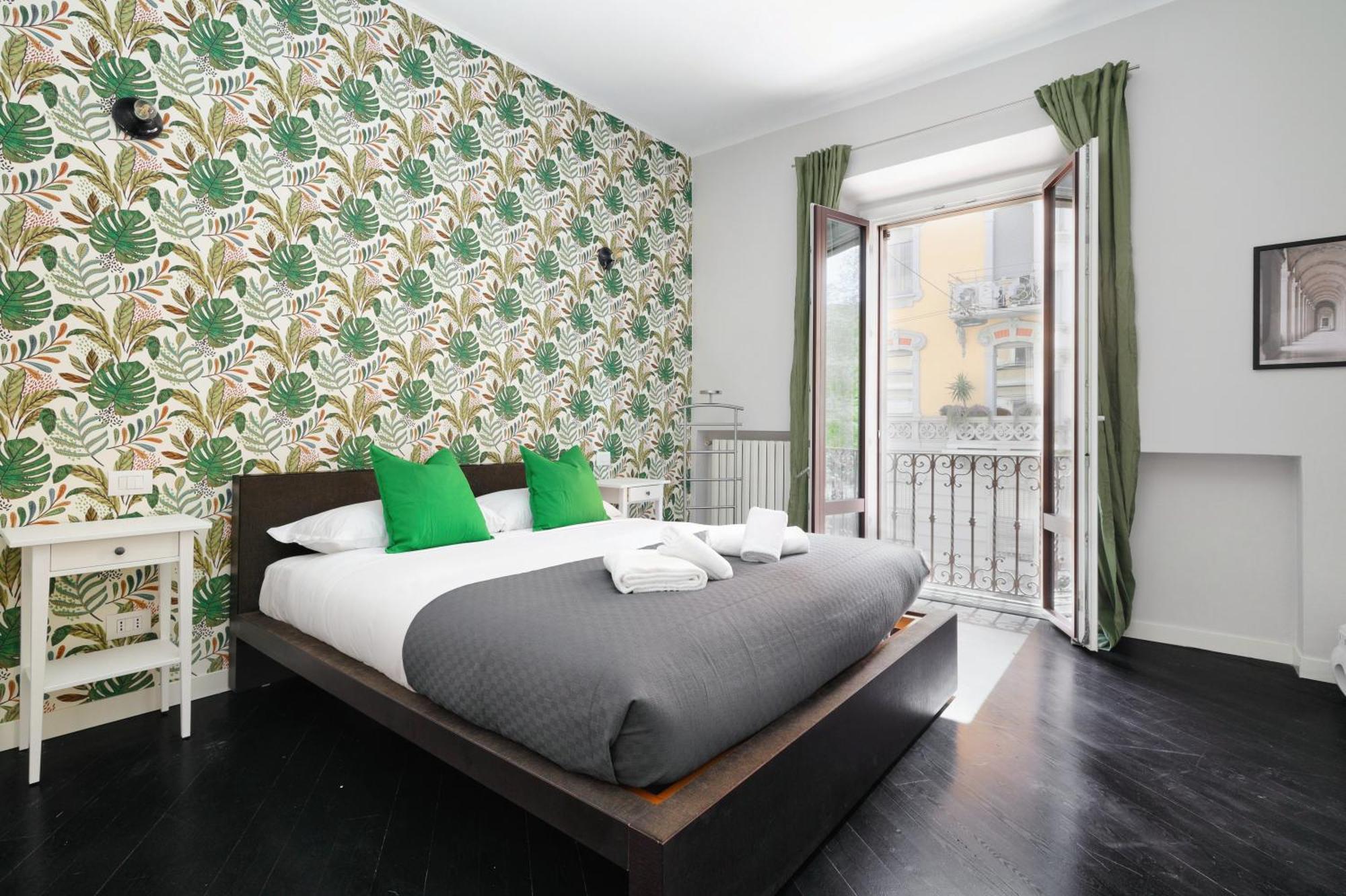 Stylish And Spacious Flat - Porta Venezia Apartment *