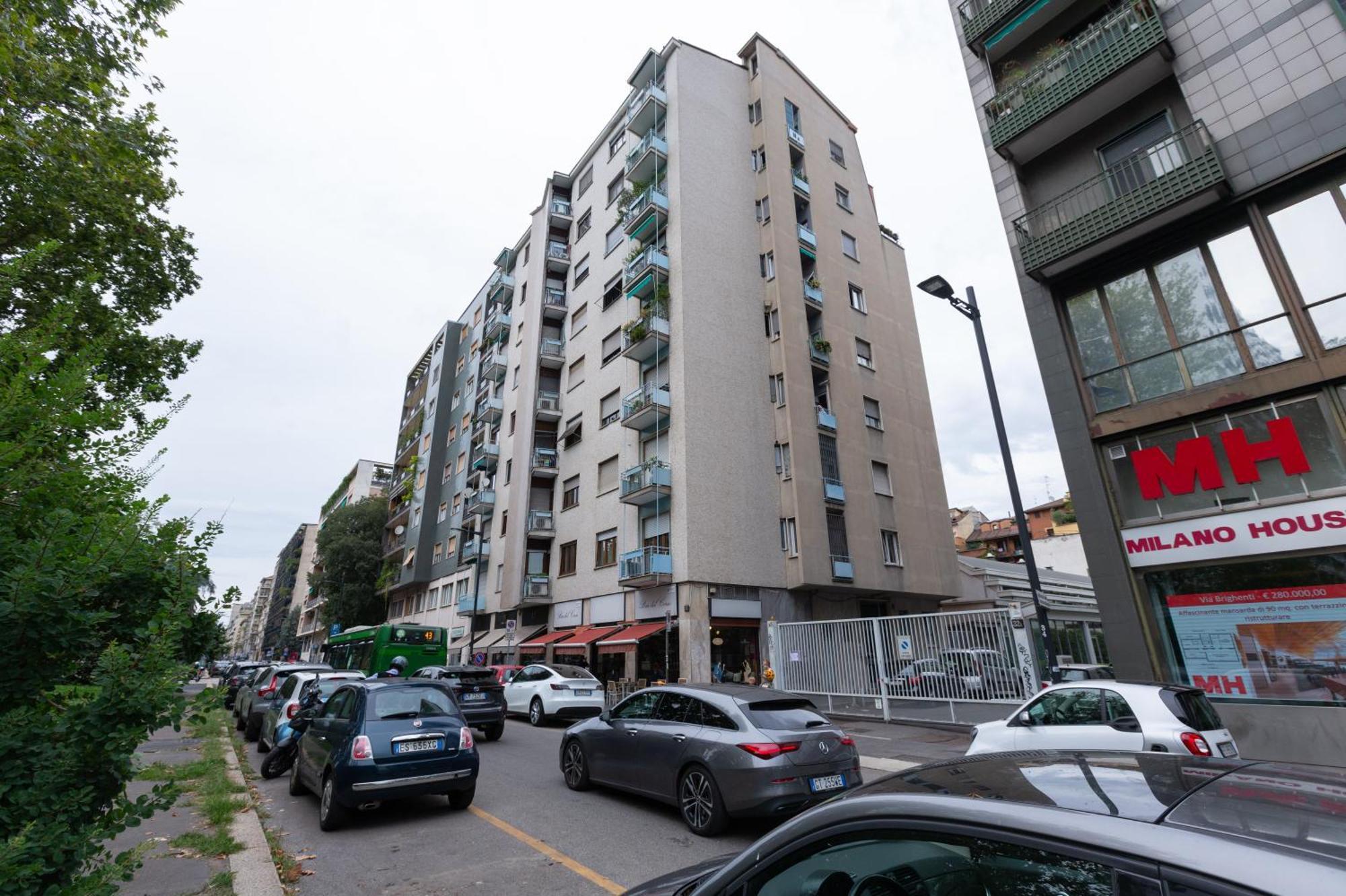 Appartamento Corso Sempione Modern Flat *