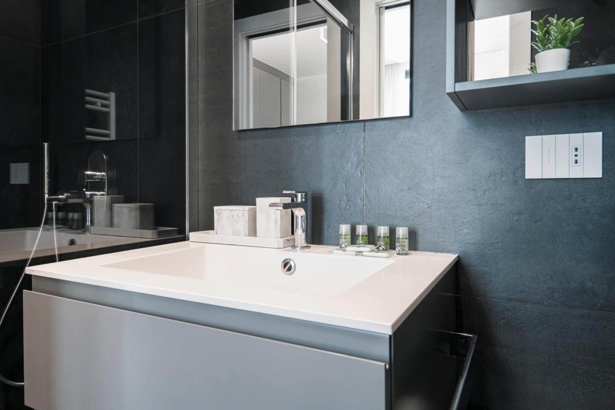 Easylife - Sofisticata Dimora Con Rooftop Condominiale Vista Duomo Milano