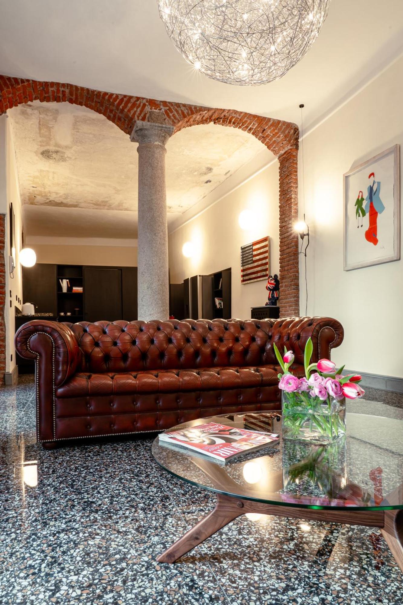 Luxury Loft Near Duomo And Garage * Milan