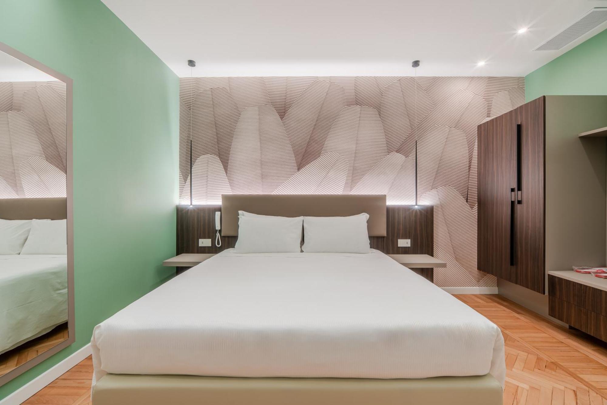Ticinese Hotell *