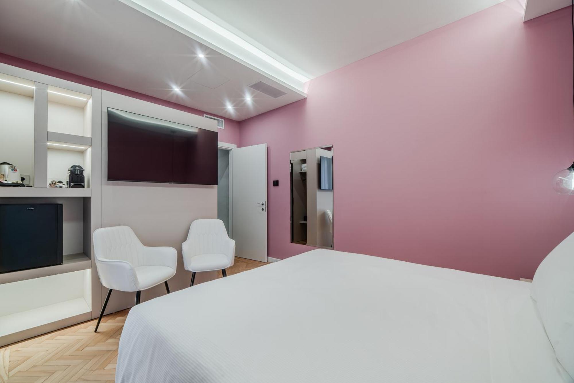 Hotell Ticinese