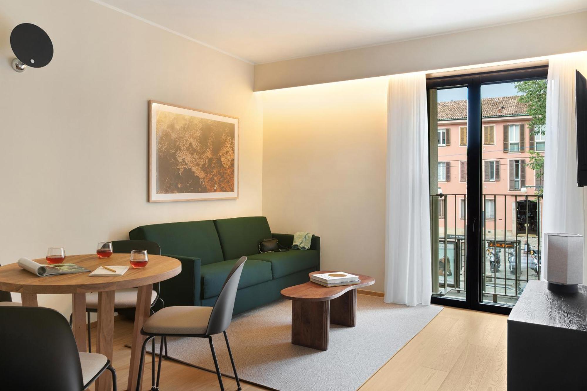 Sonder Manzoni * Milan