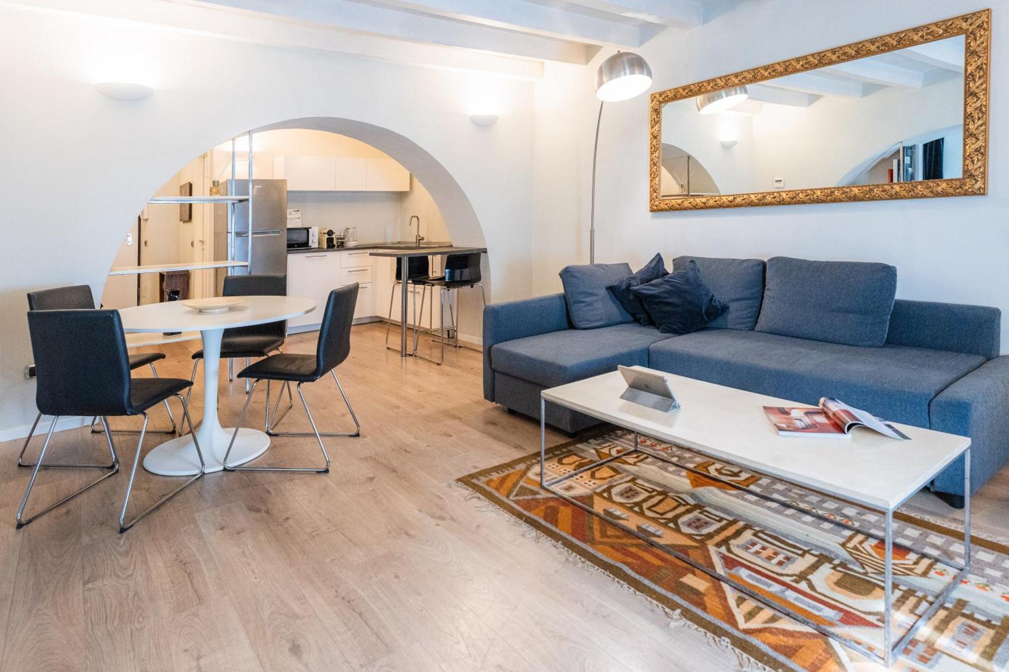 Eleganza Design Corso Porta Garibaldi - 80 Mq Appartamento *