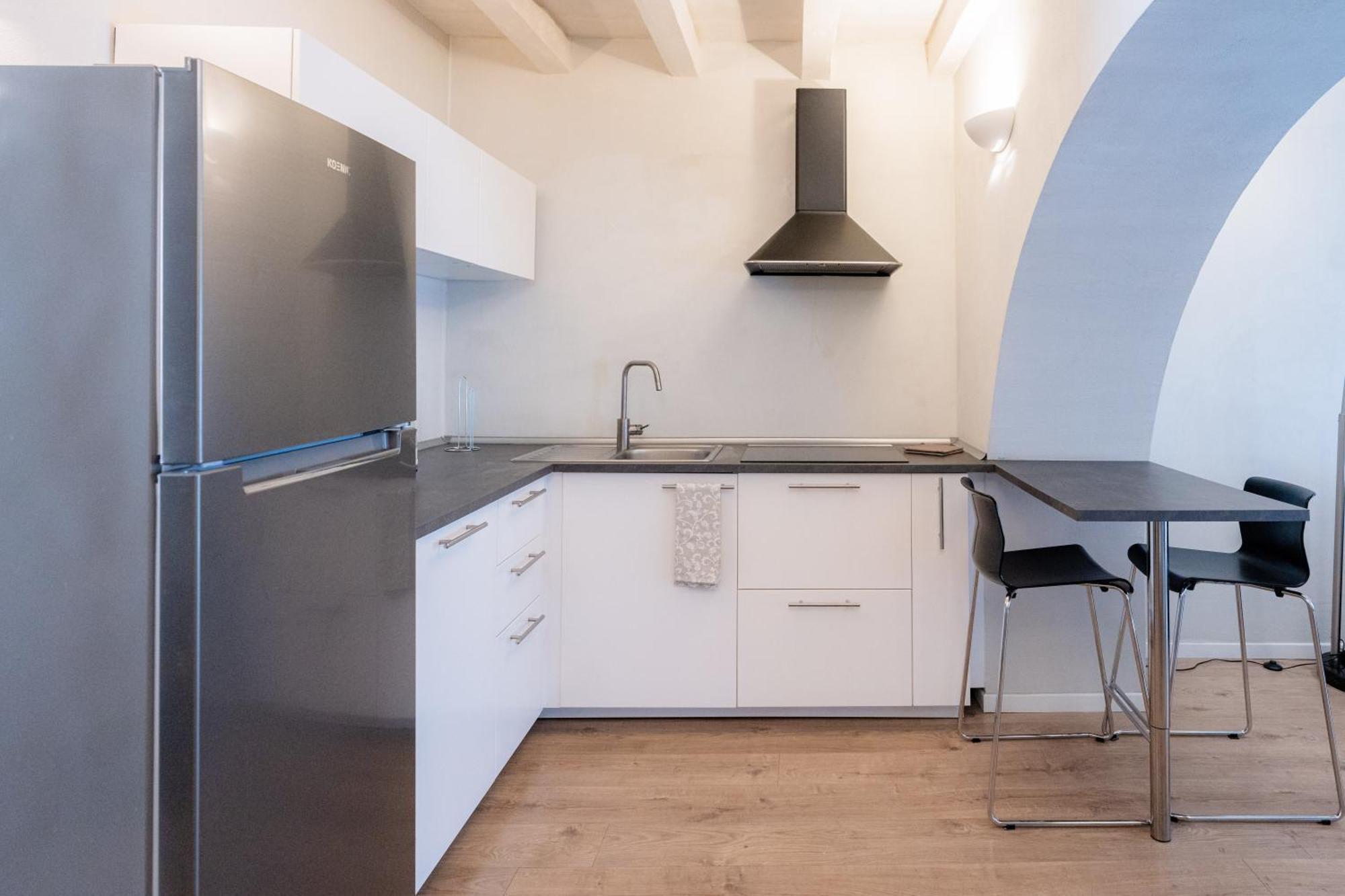 Eleganza Design Corso Porta Garibaldi - 80 Mq Appartamento