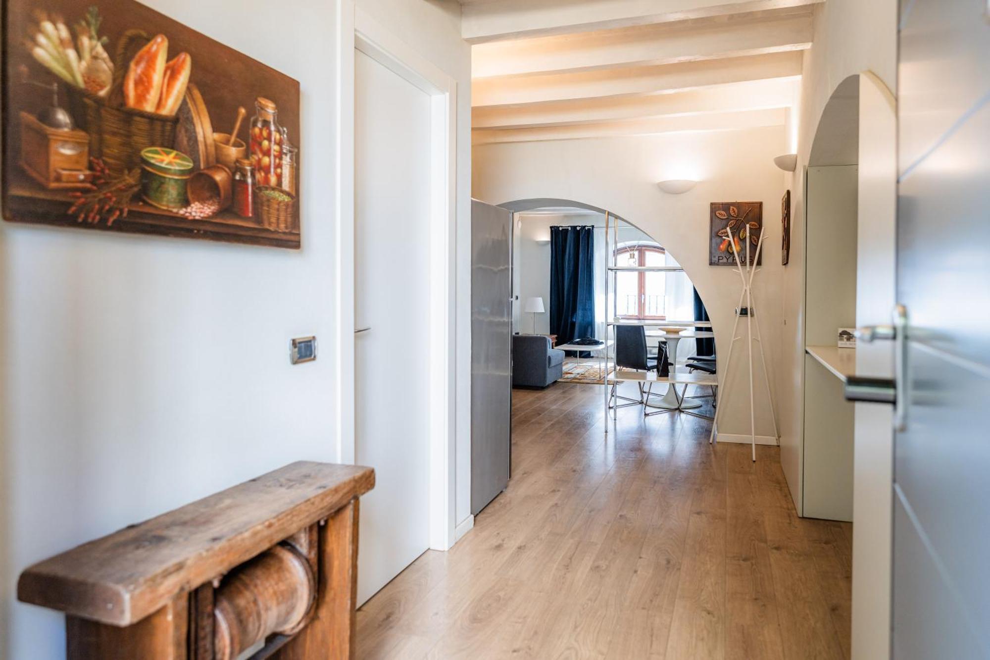 Eleganza Design Corso Porta Garibaldi - 80 Mq Milano