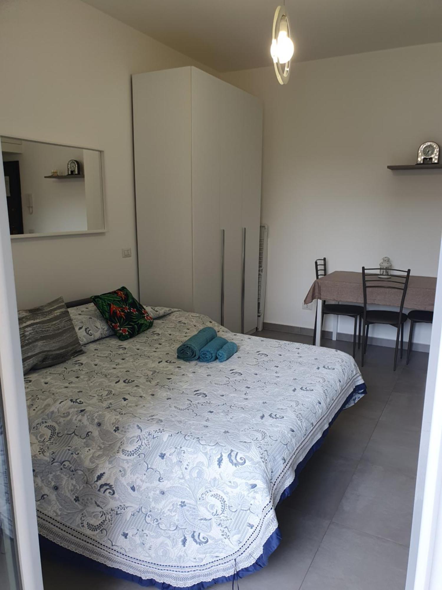 Homesamantha Milano