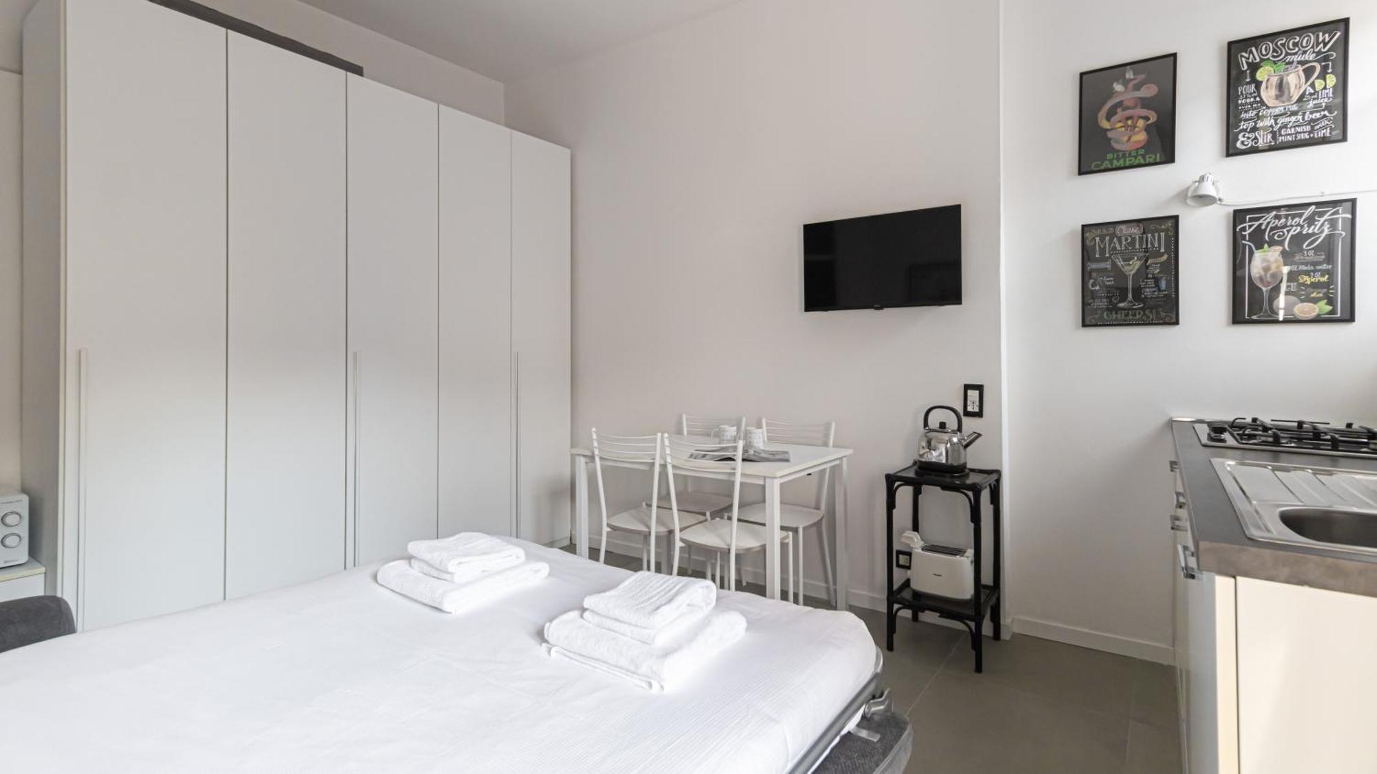 Italianway - Dall'ongaro 27 *