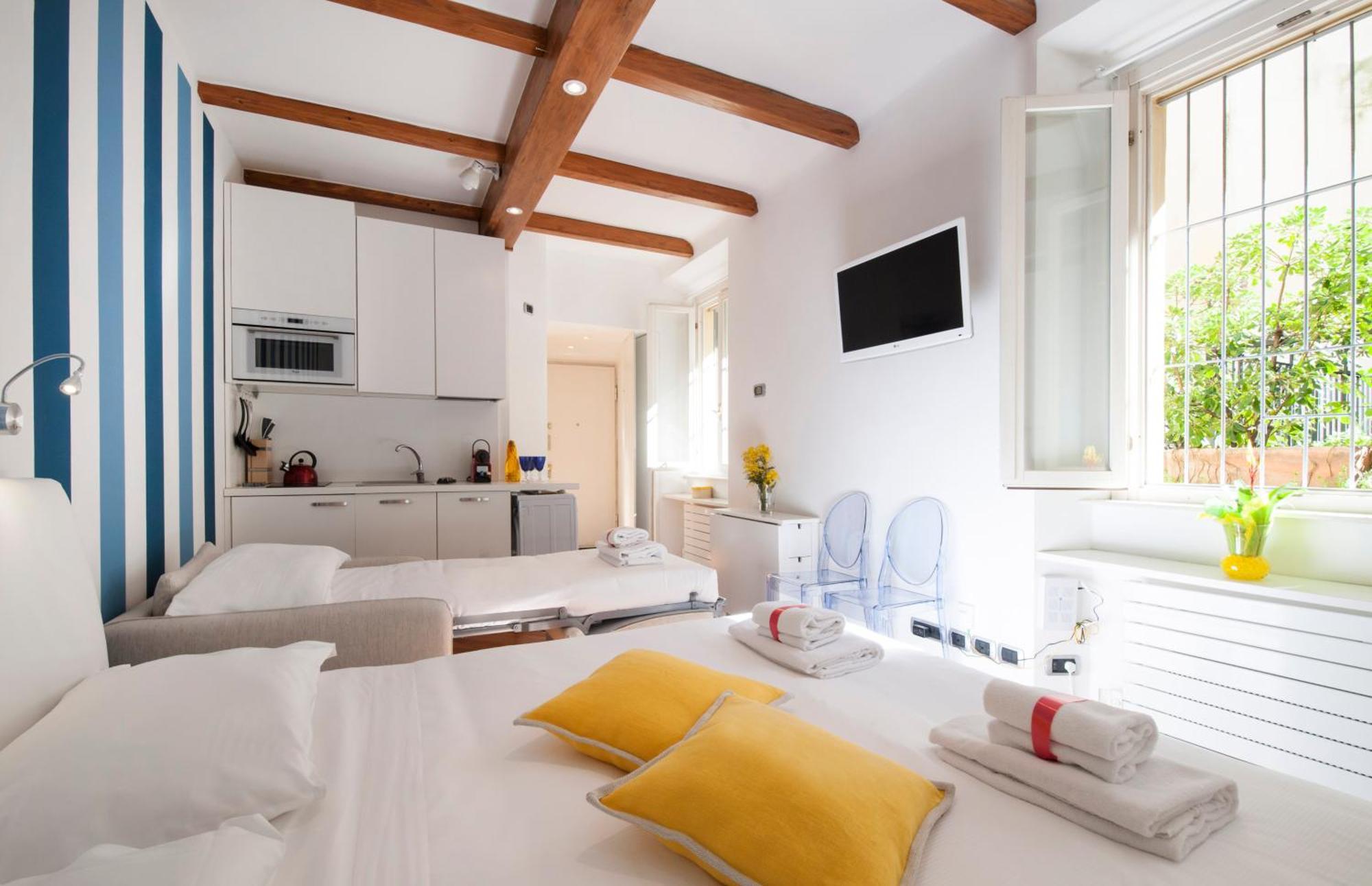 Lejlighed Montenapoleone Central - Best Location Possible *