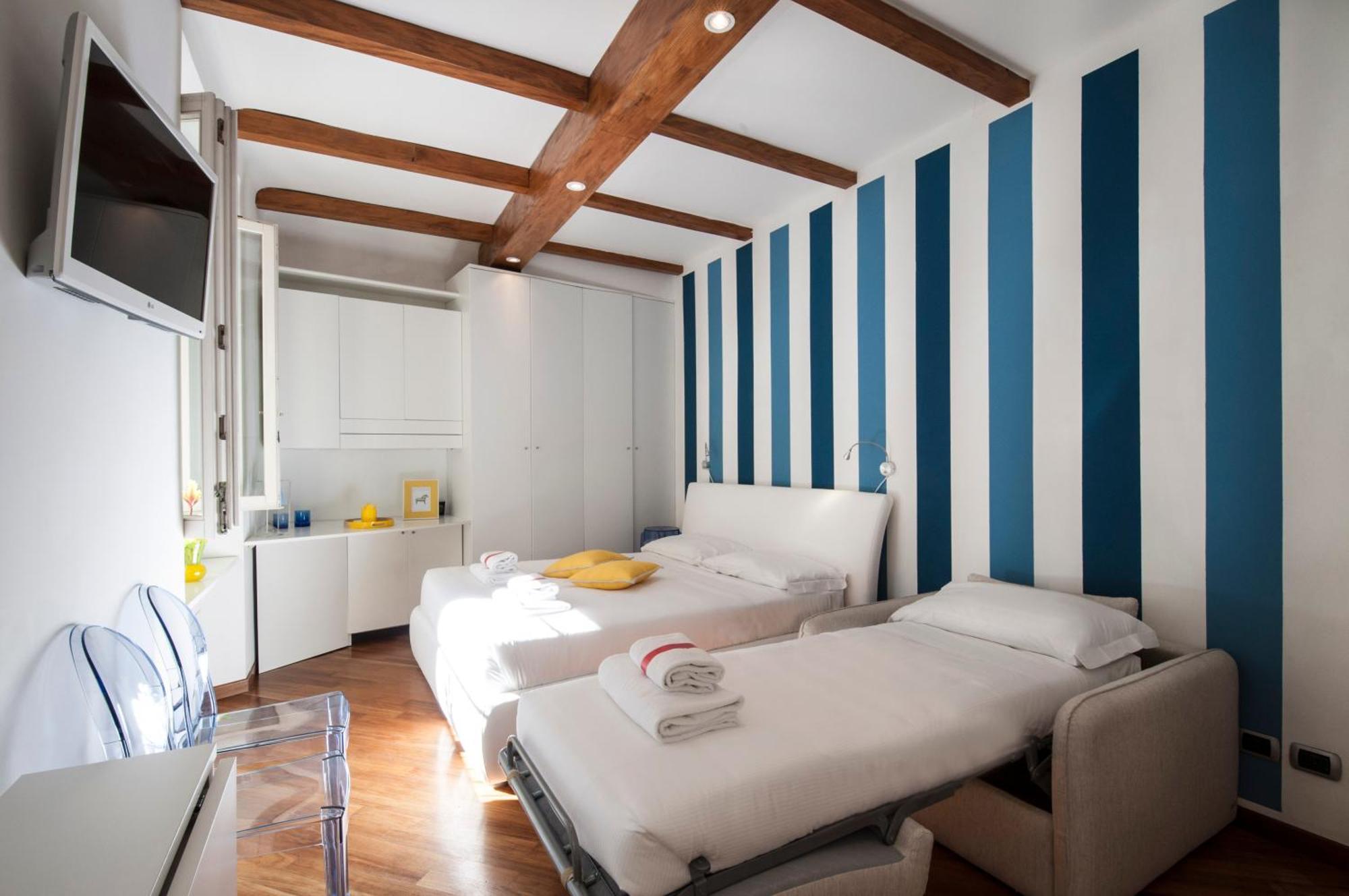 Montenapoleone Central - Best Location Possible Lejlighed