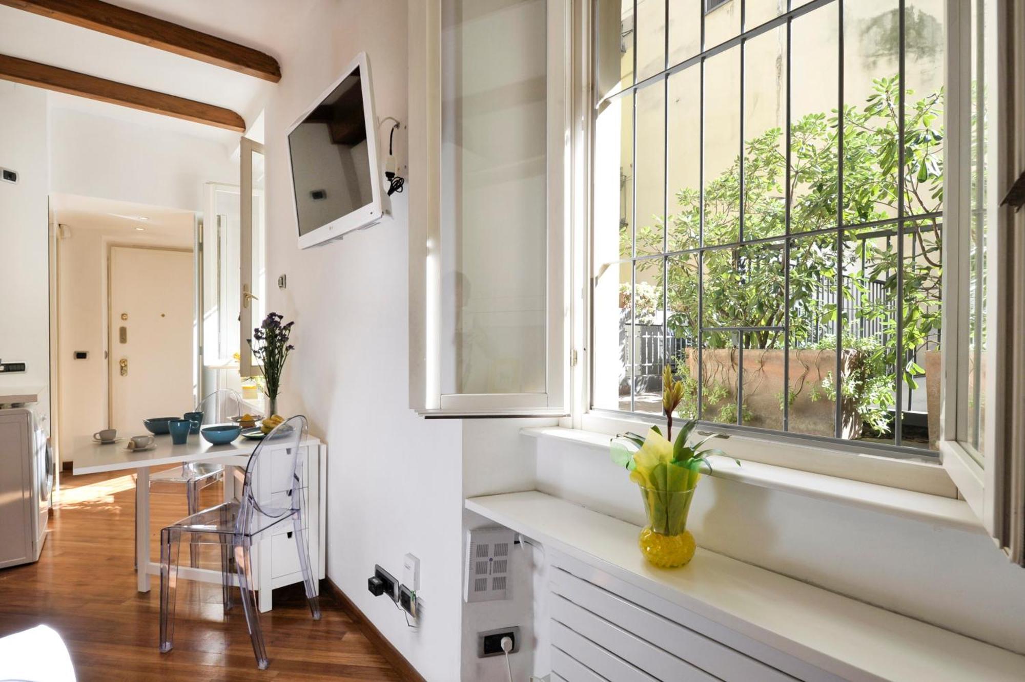 Montenapoleone Central - Best Location Possible Lejlighed *