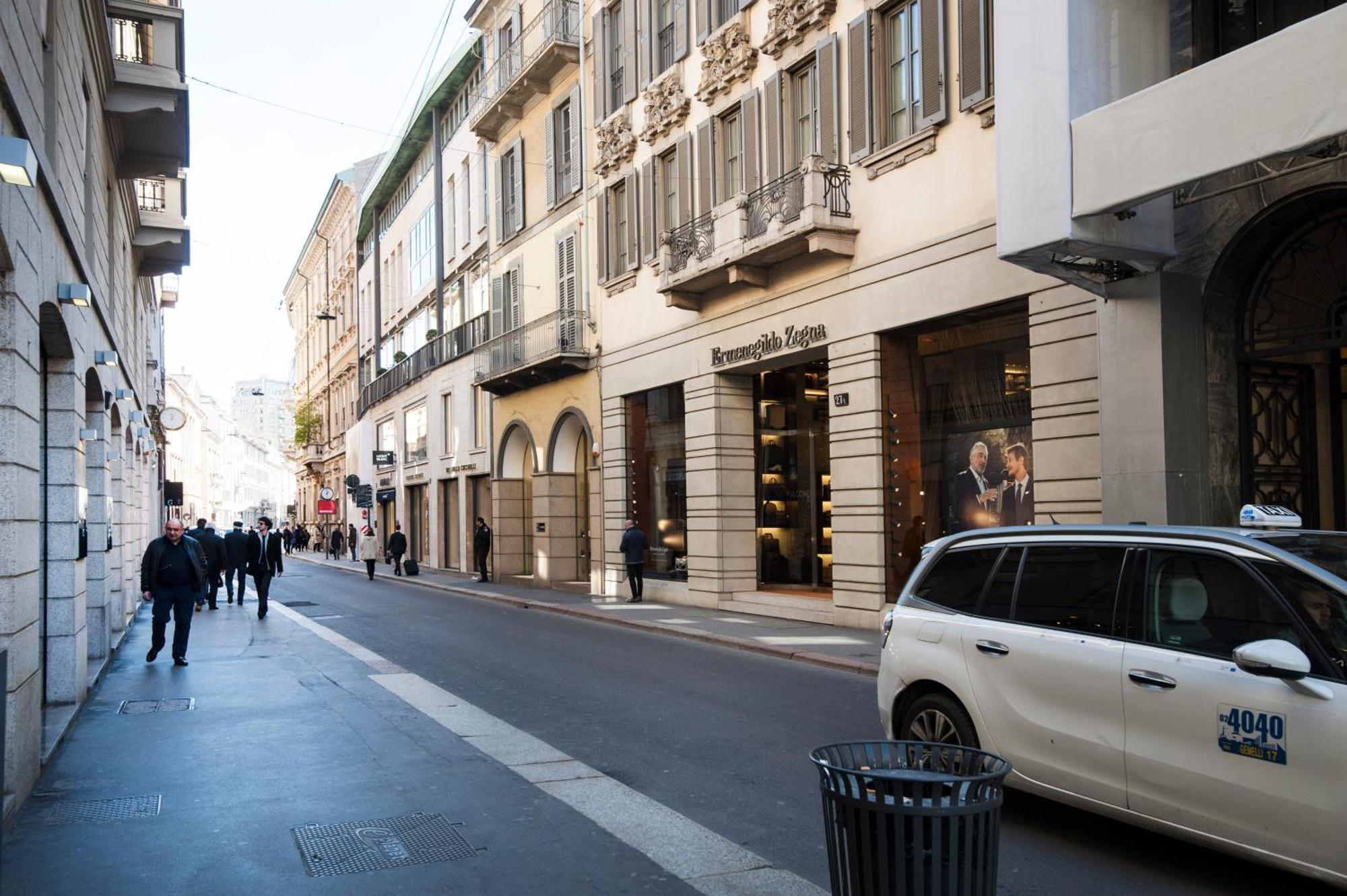 Montenapoleone Central - Best Location Possible Lejlighed