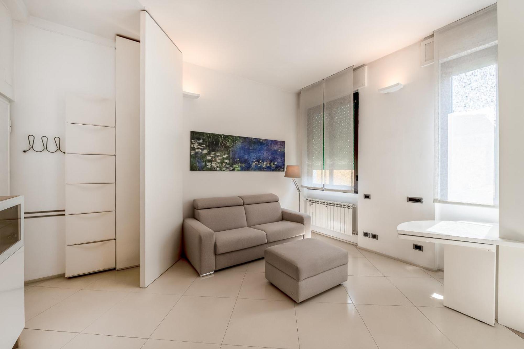 Morazzone Apartment *