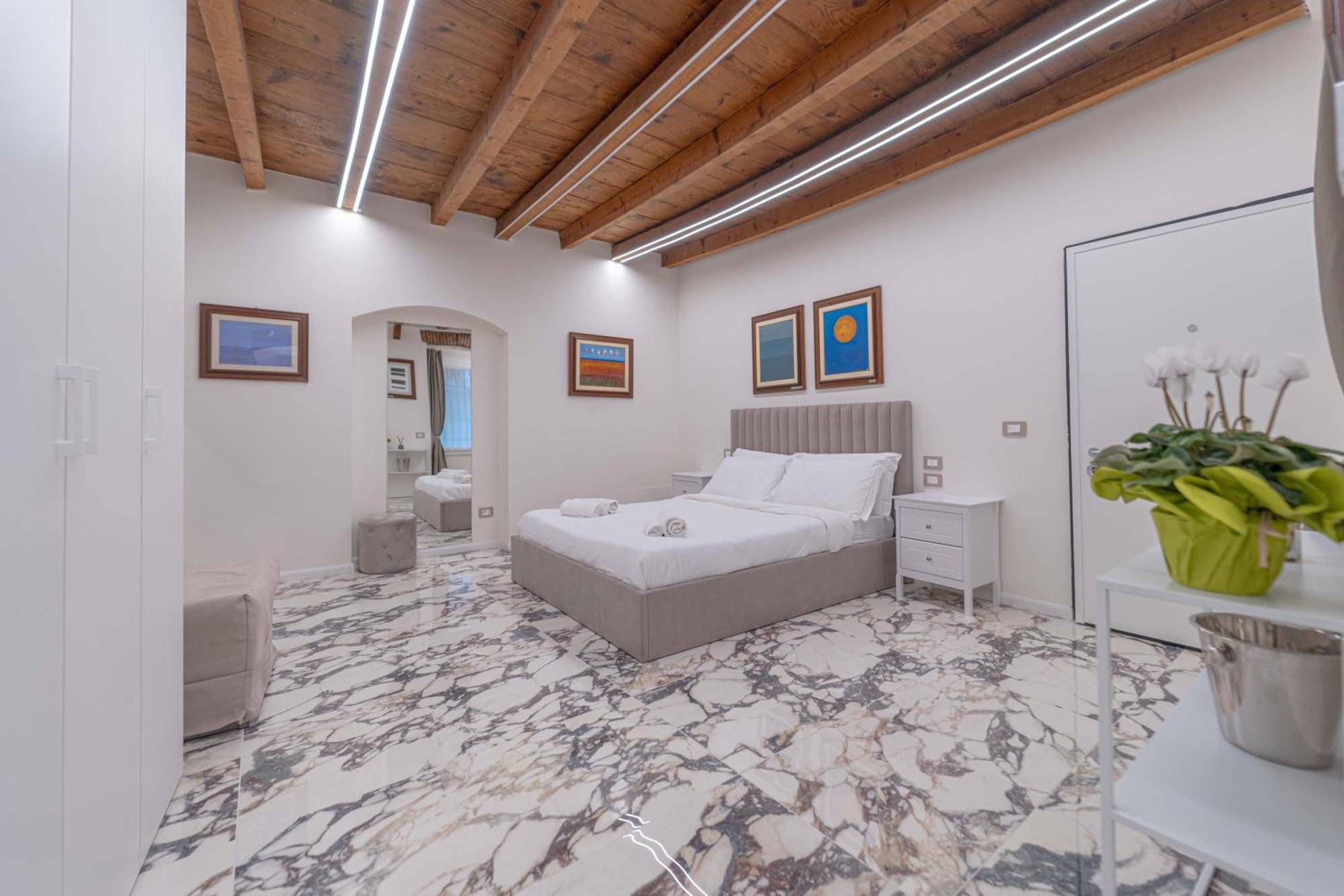Apartment Brera Luxury Milan